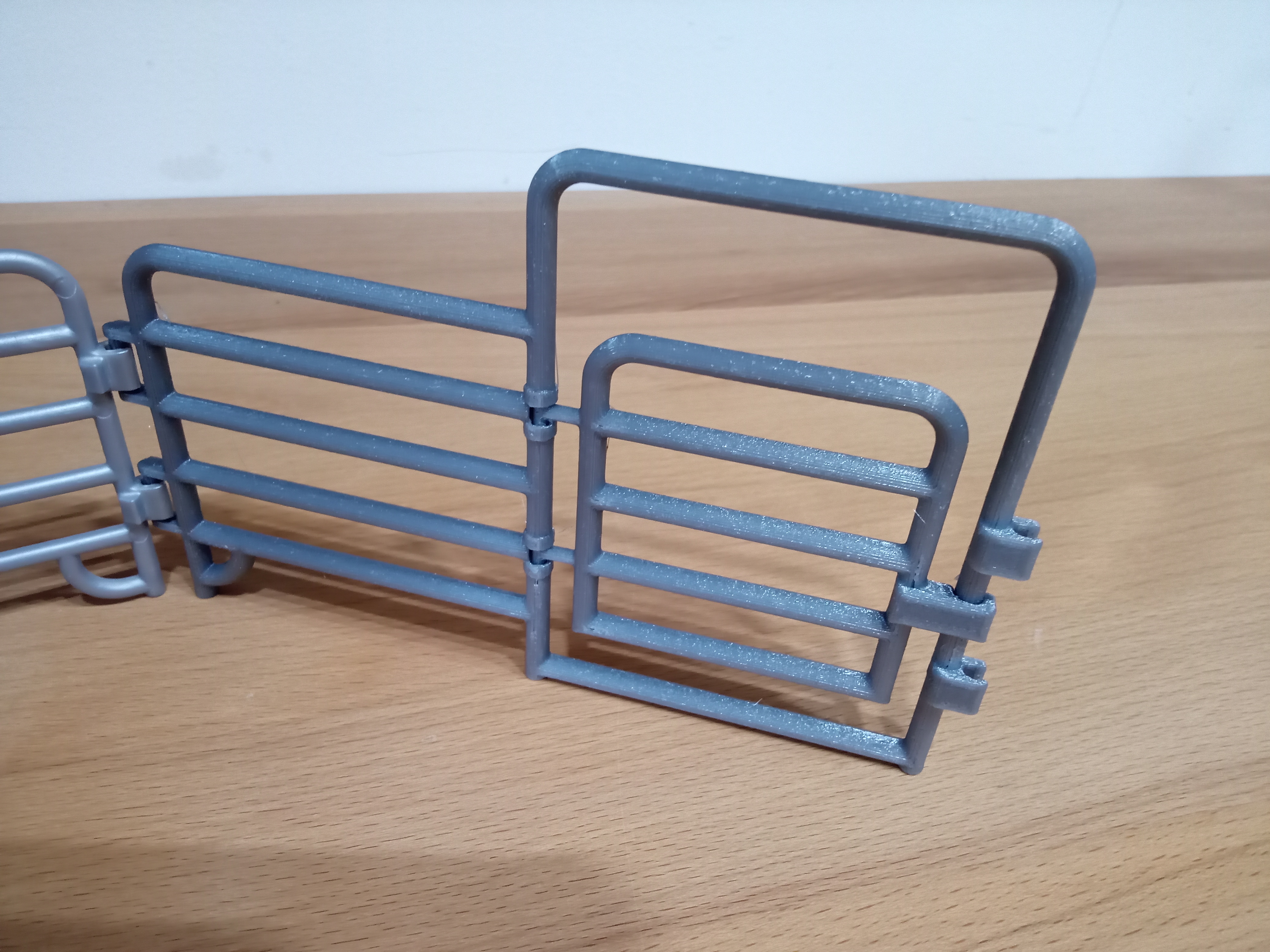 Schleich Fence Panel with high gate