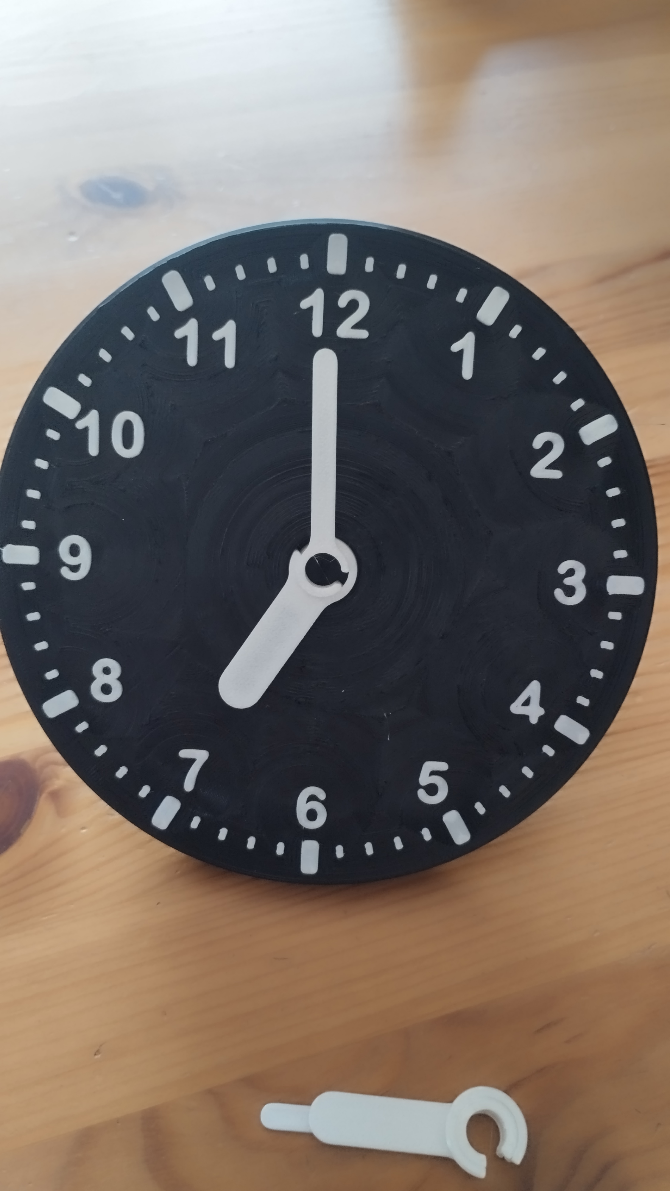 Aiguille des heures plus courte / Short Arm Hour (remix)