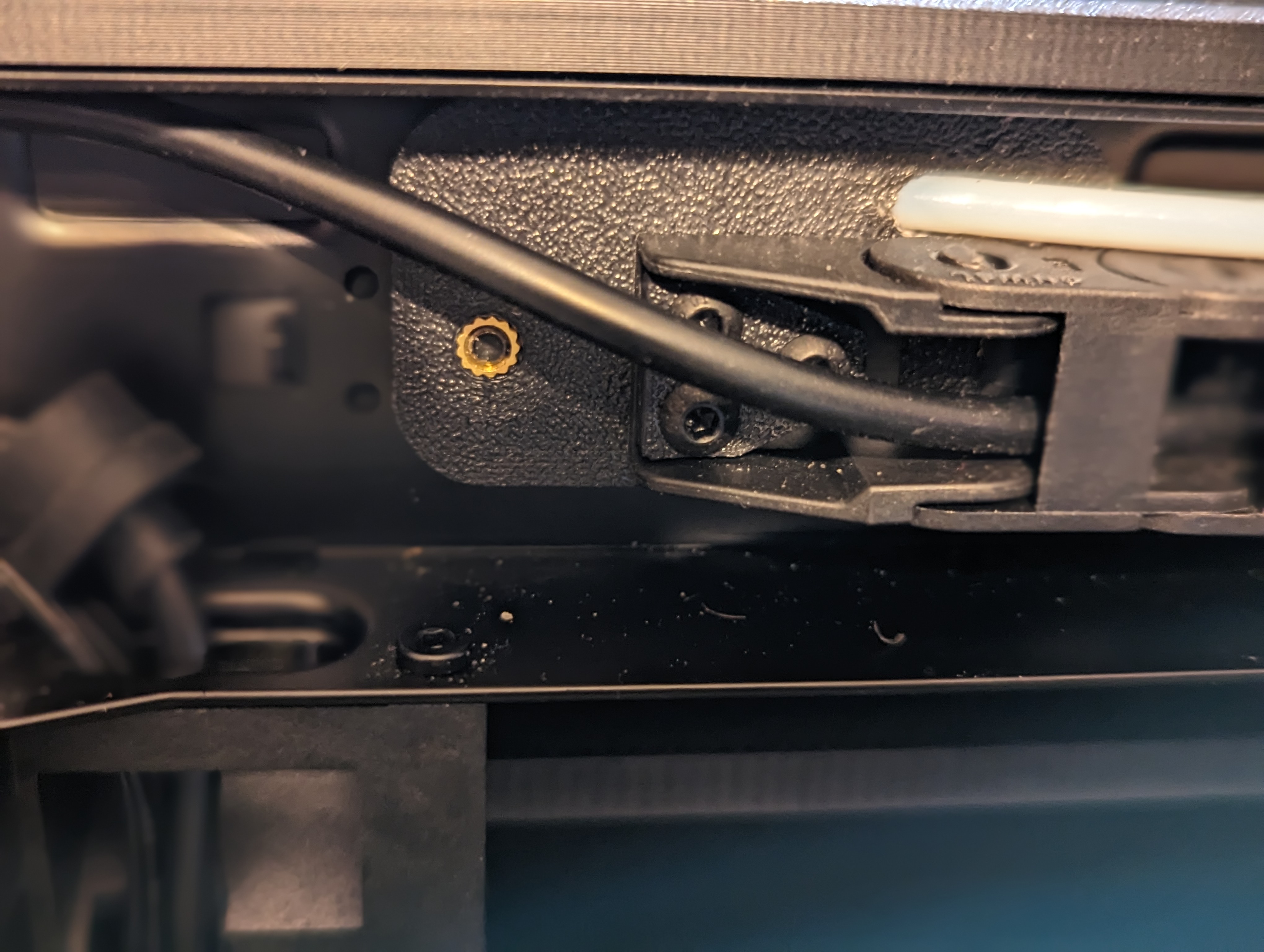 Bambu Labs P1P "Vision" cable chain mount remix