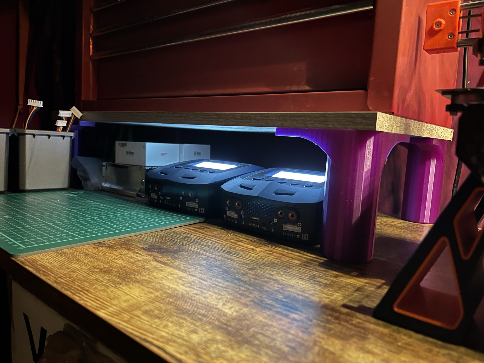Short 'Riser' Leg - Monitor/Desk Riser Shelf.