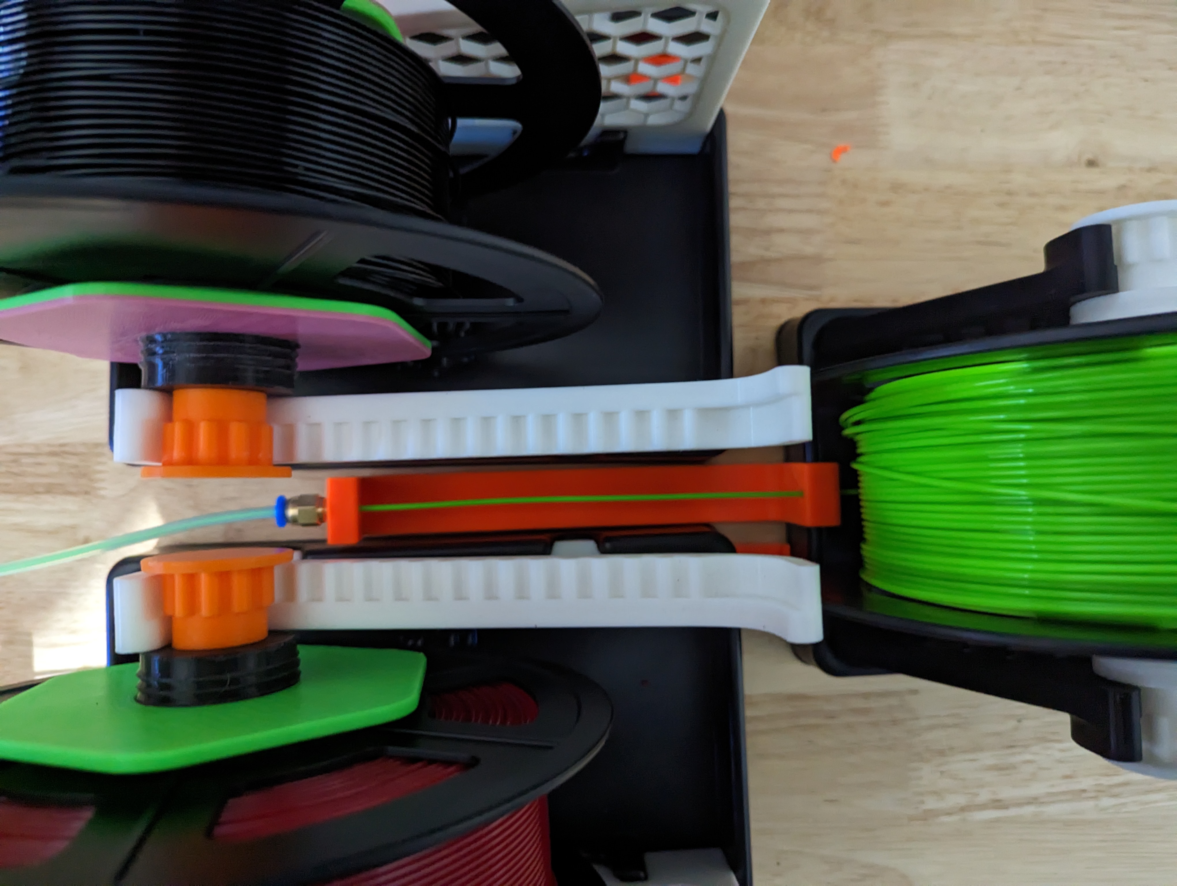 Gravity Spoolholder Clip MMU2S - Remix Extra Length 3D model thumbnail