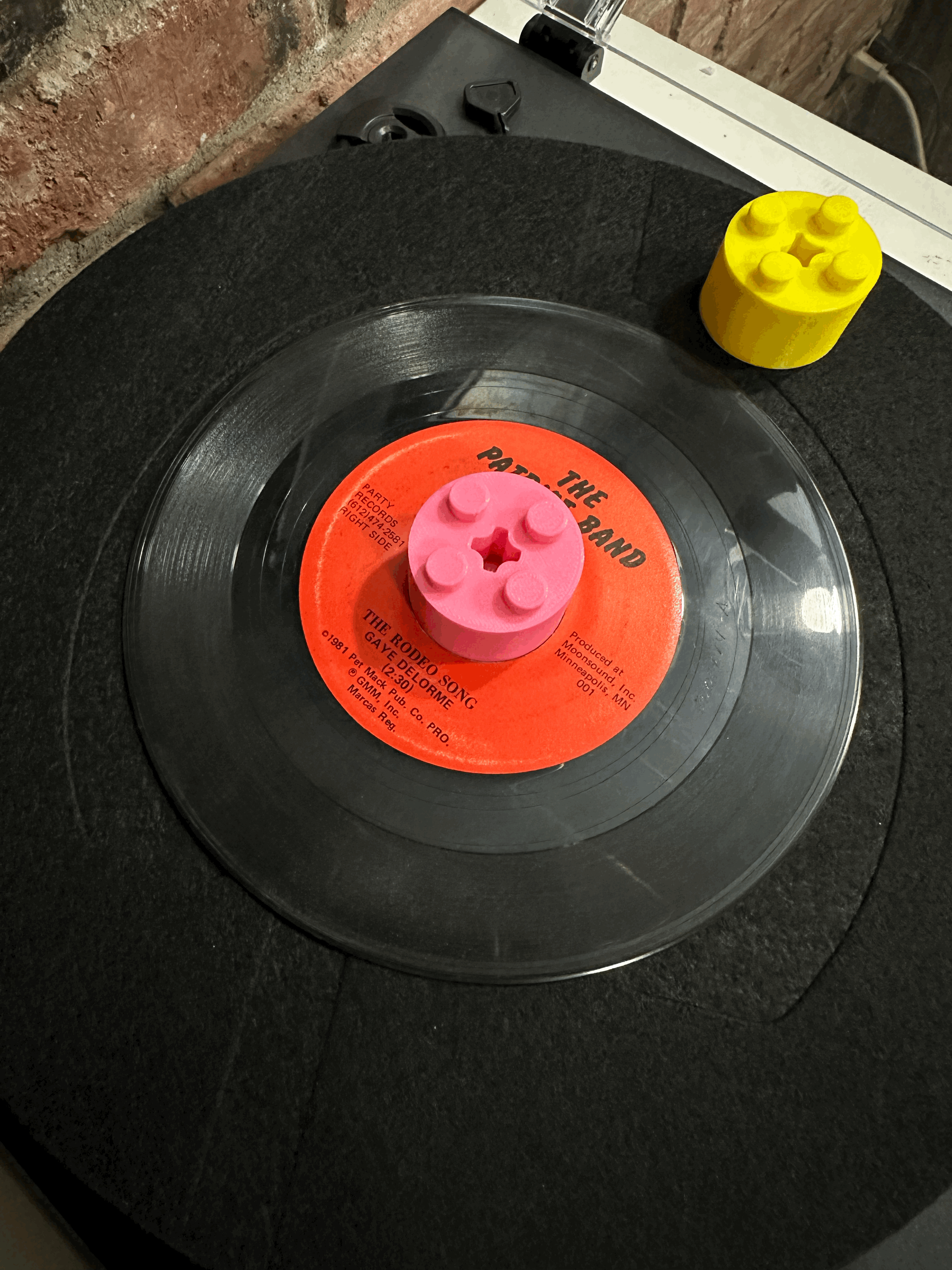 Lego 45 Record Adapter