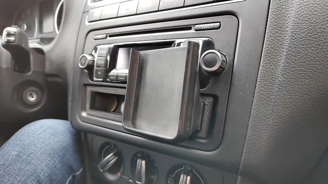 Vw polo on sale phone mount