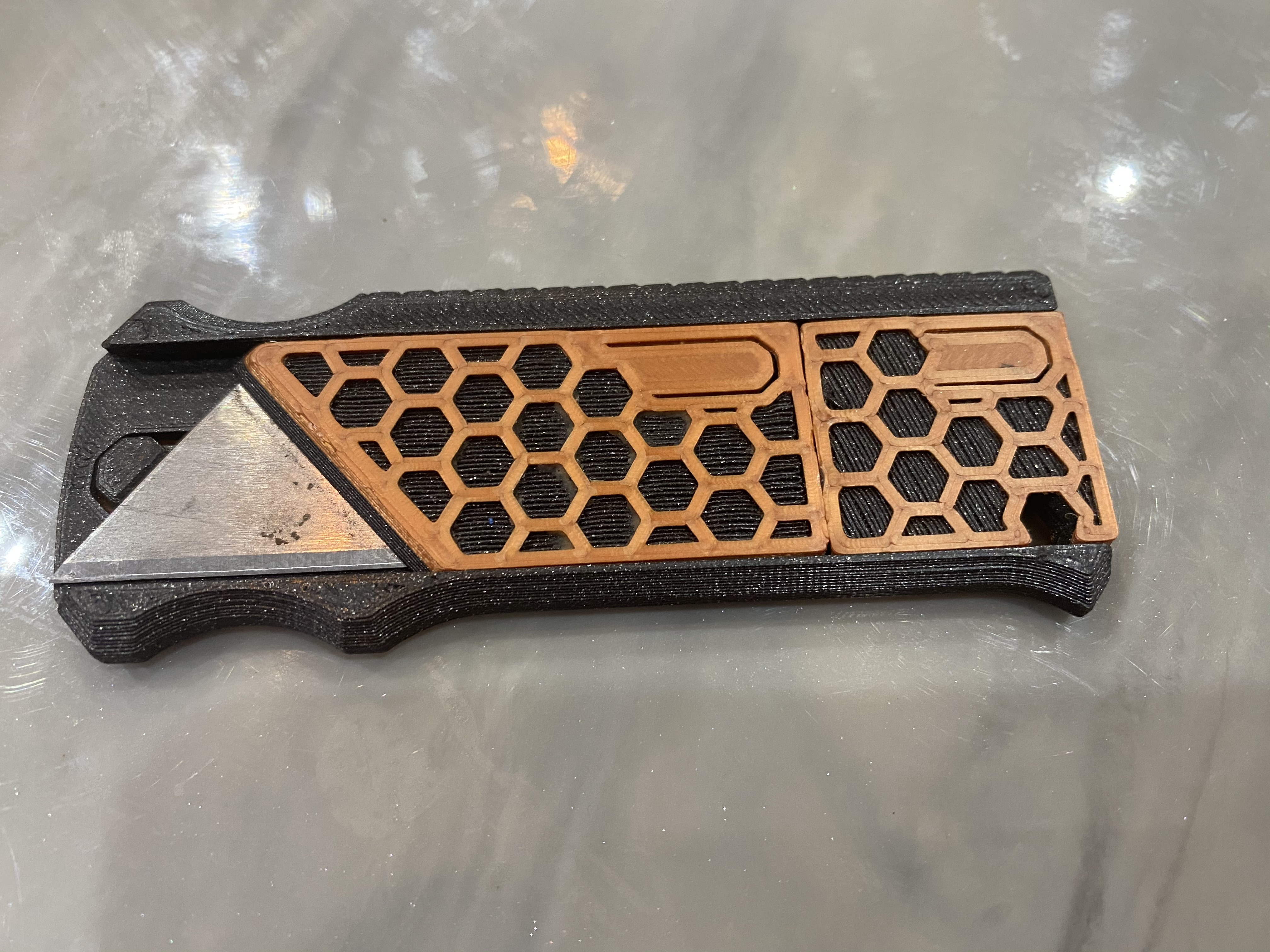 Miniatura 4 do modelo 3D Tacti-Tool Utility Knife