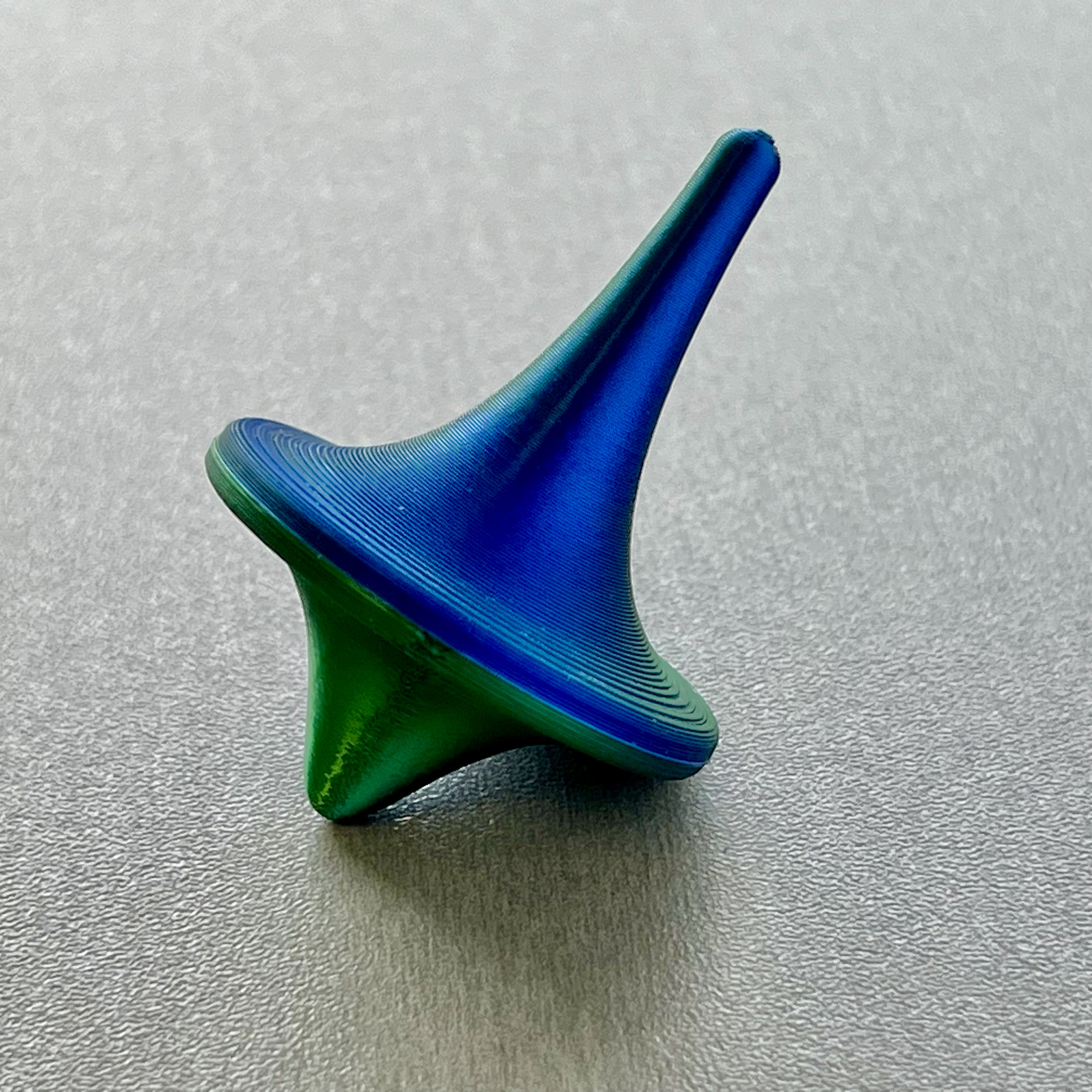 Miniatura 2 do modelo 3D Spinning Top