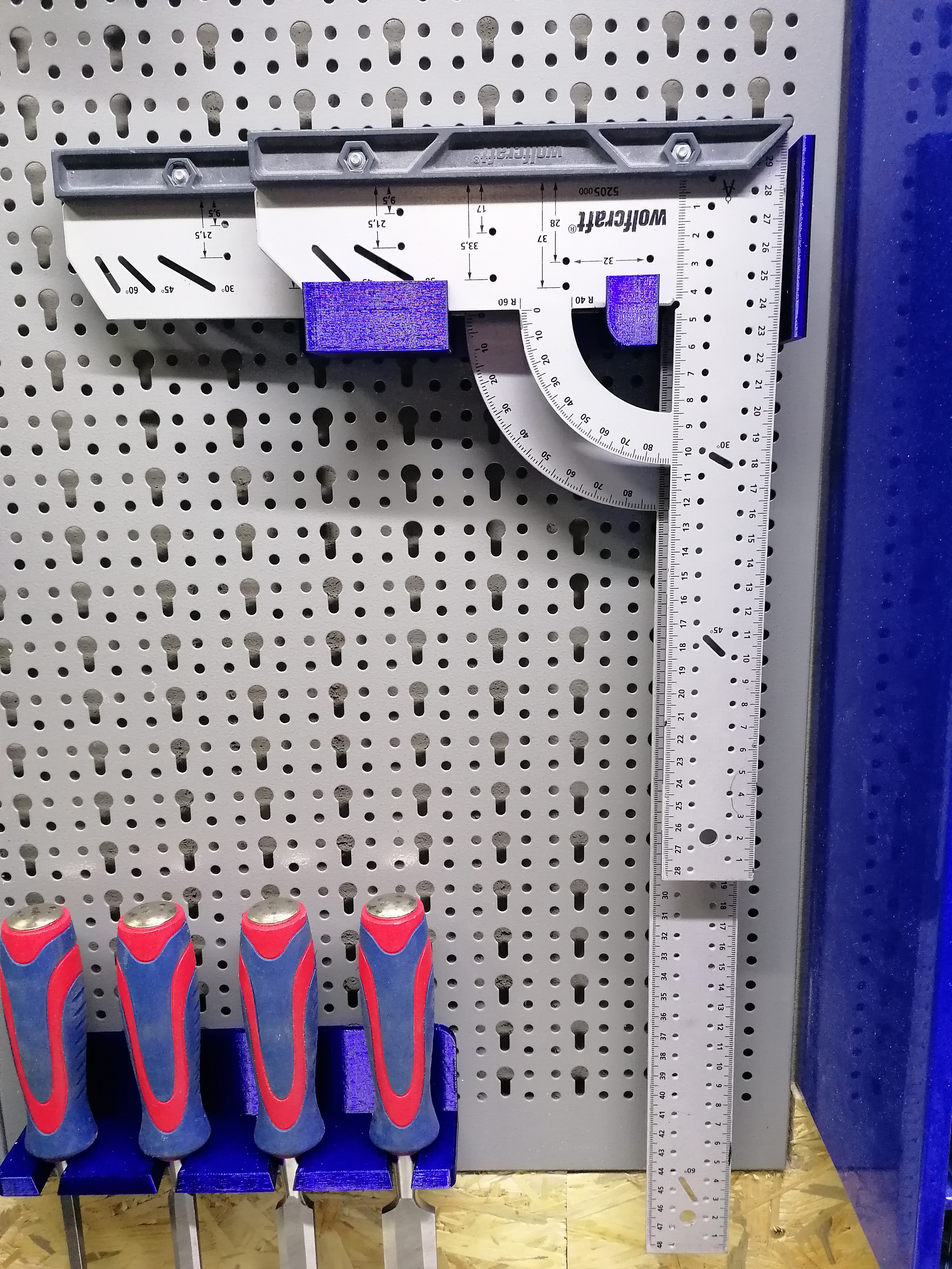 Držák úhelníků Wolfcraft pro děrovanou stěnu Mars - pegboard