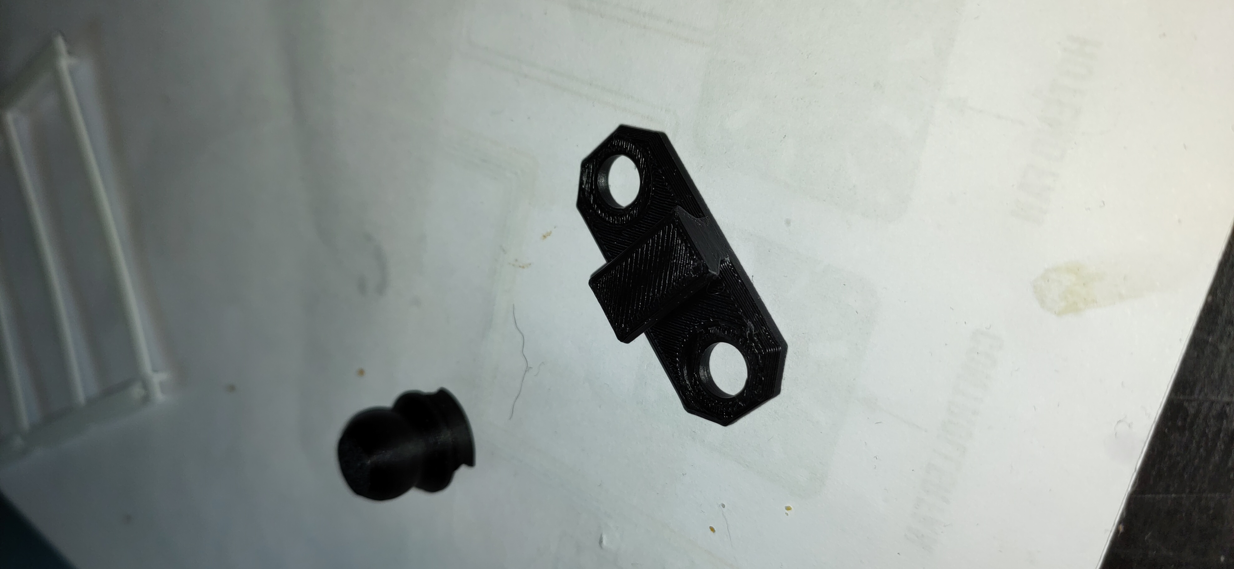 Logitech C270 Flexi Screw Mount by Flexinho | Download free STL model ...