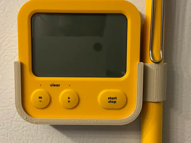Magnetic Case for Combustion Thermometer