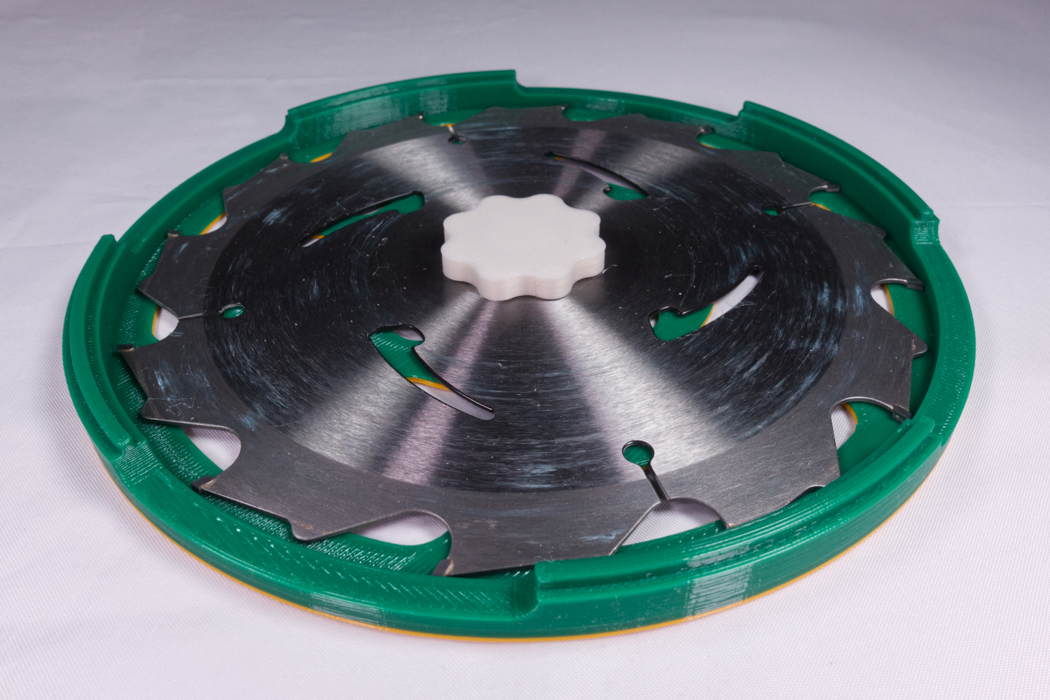 Stackable circular saw blade holder by Kimframes Download free STL