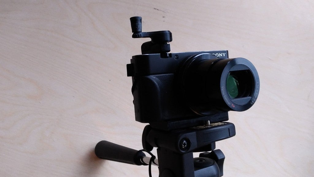 Miniatura 7 do modelo 3D Sony RX100m1 shutter release & centering ring