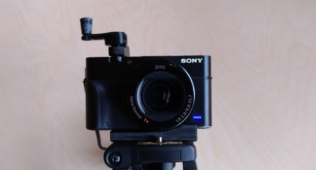 Miniatura 9 do modelo 3D Sony RX100m1 shutter release & centering ring