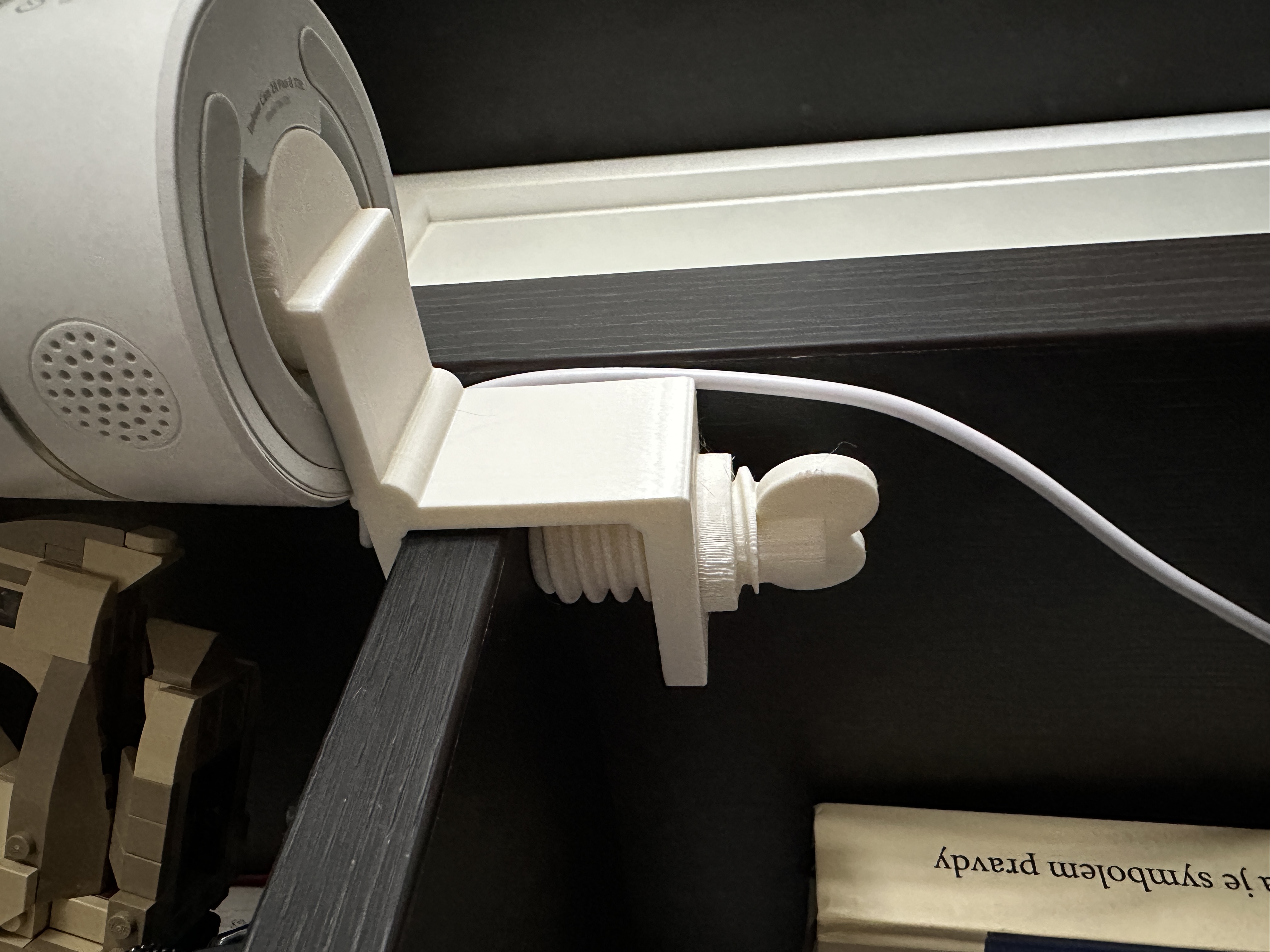 Eufy cam table clamp stand