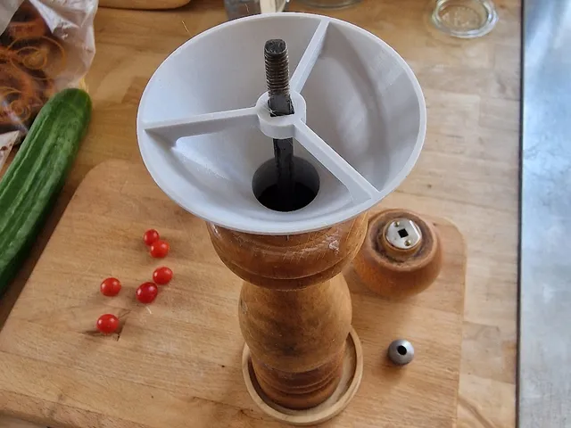 Funnel for Peugeot pepper mill