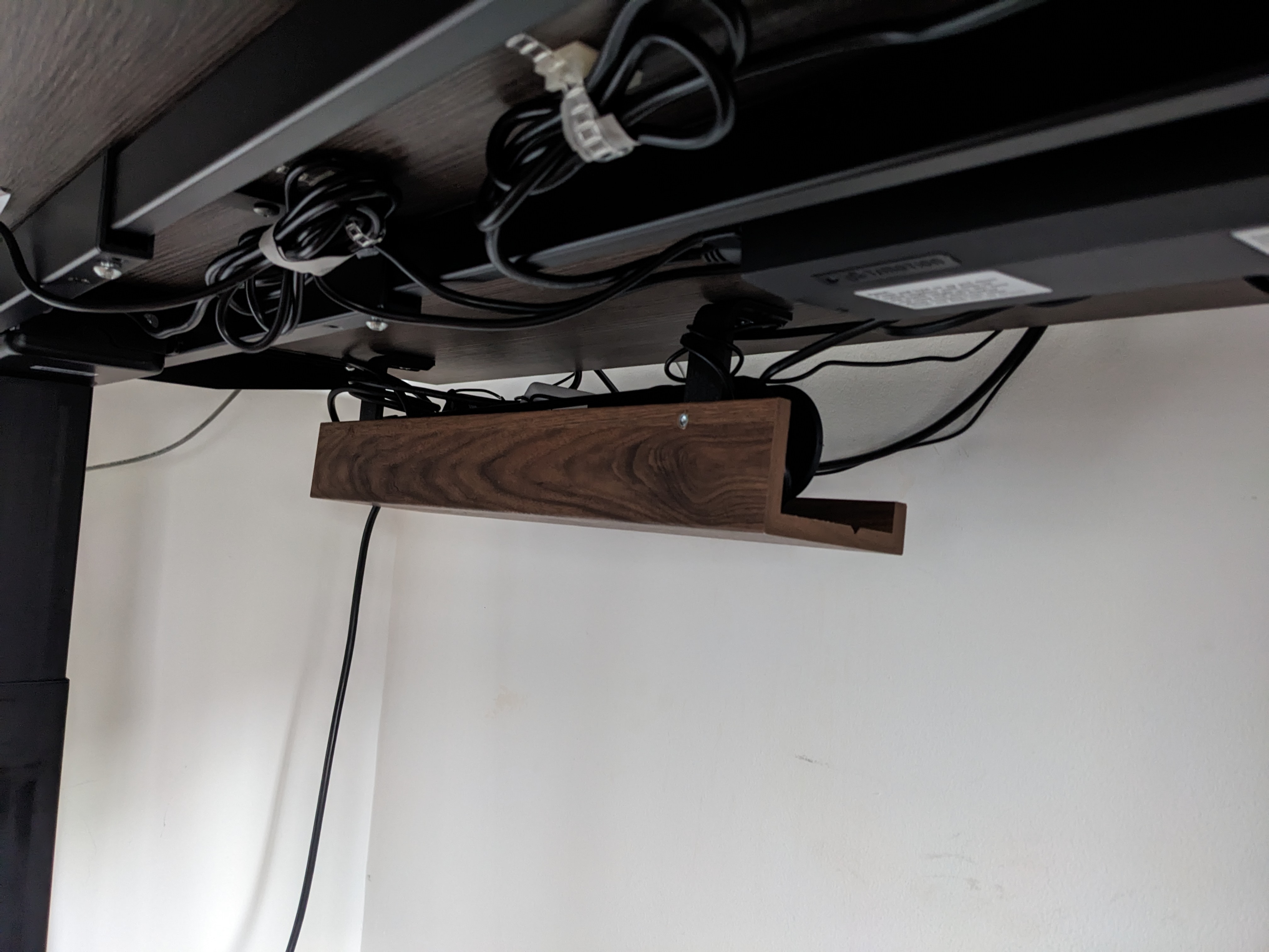 Power bar holder from IKEA MOSSLANDA by Daniel Mititelu Download free