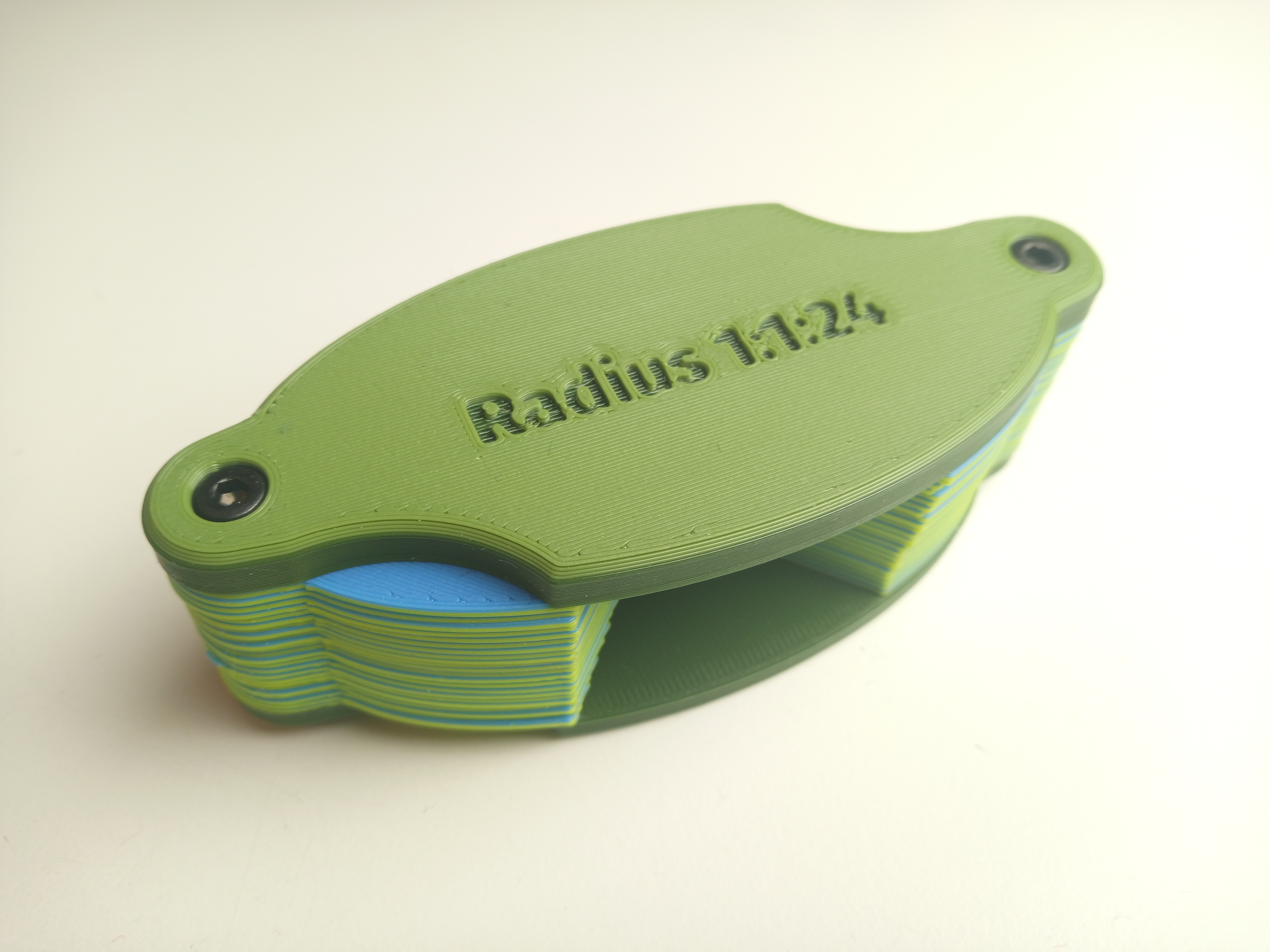 Milka's radius gauge generator