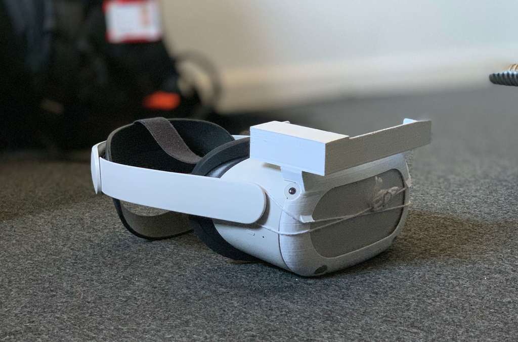 Oculus Quest V2 battery holder