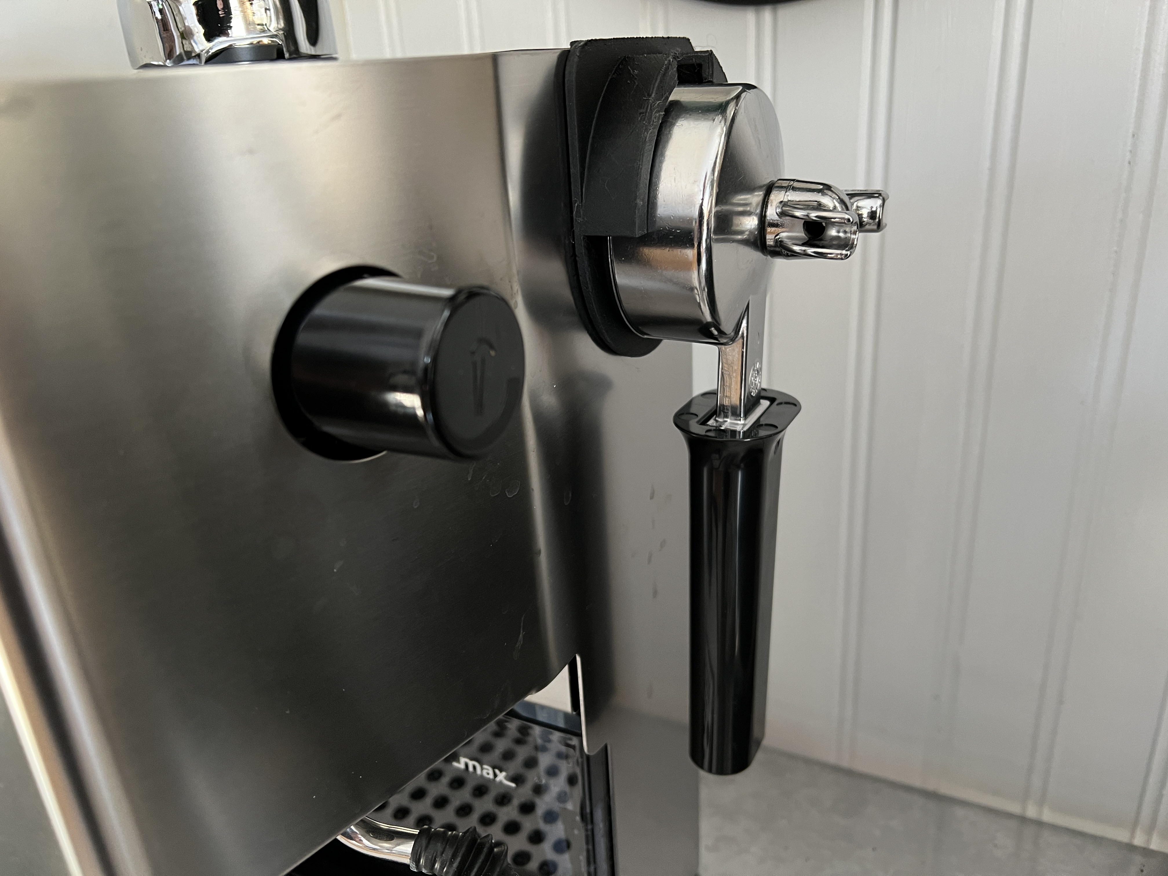 Gaggia Classic Pro Portafilter Hanger with Clip (magnetic)