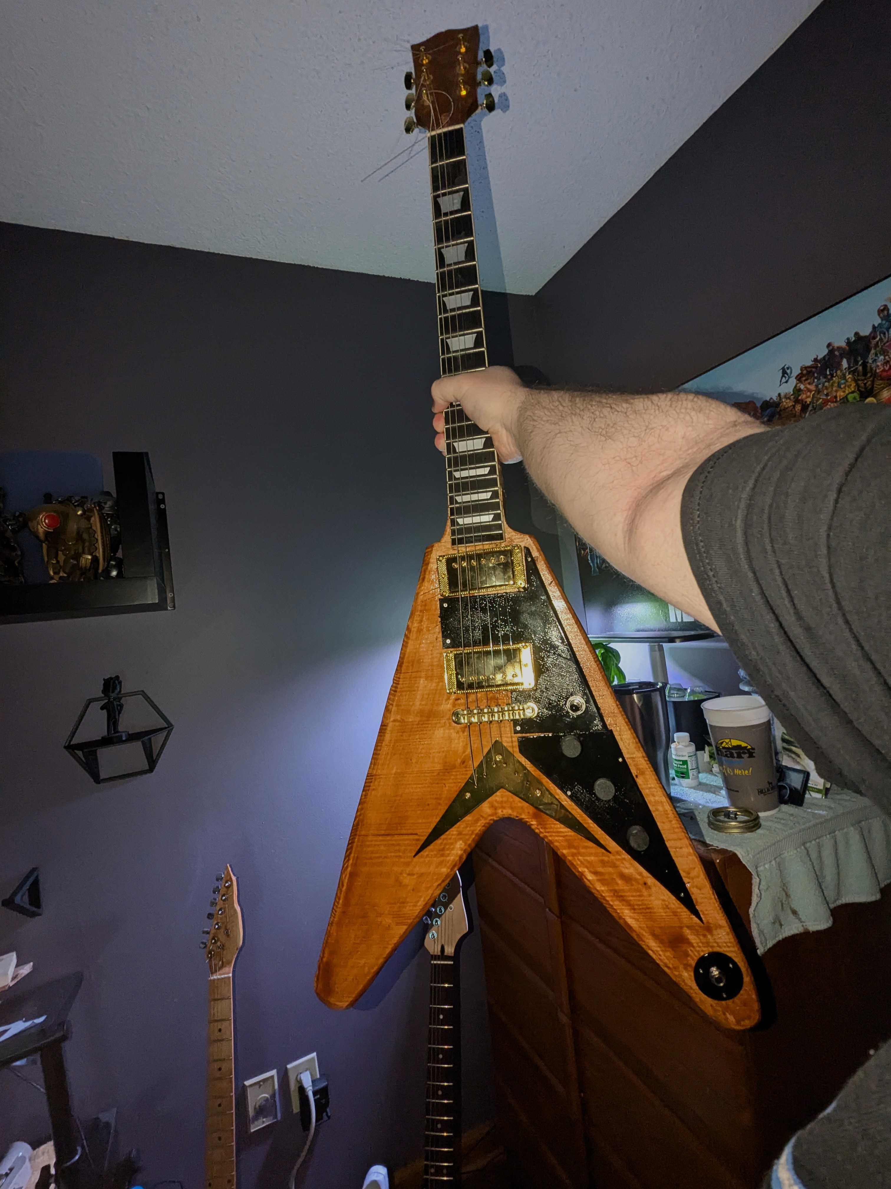 50s style flying v pickguard