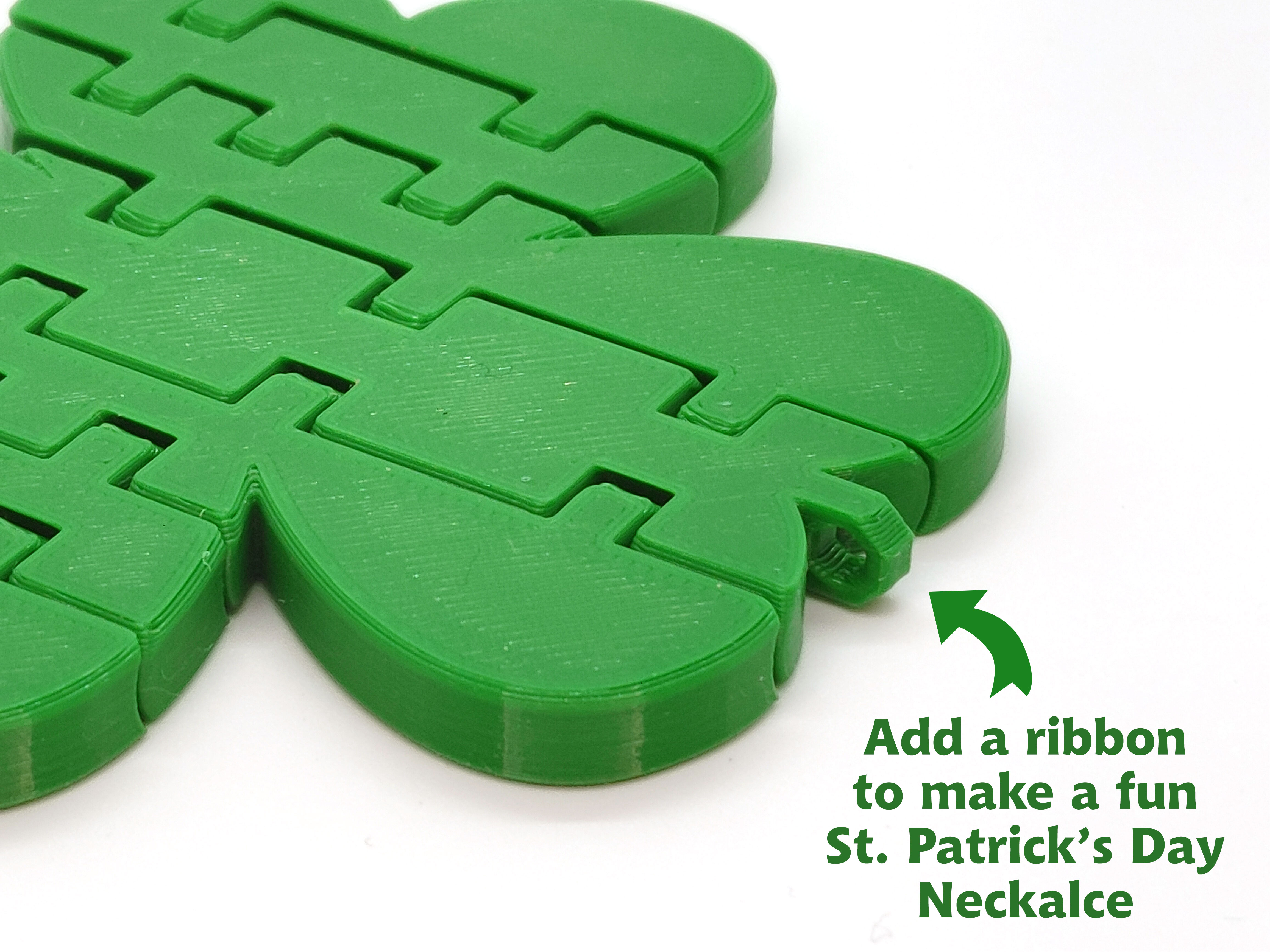 Flexi Articulated Shamrock & Shamrock Necklace by fixumdude