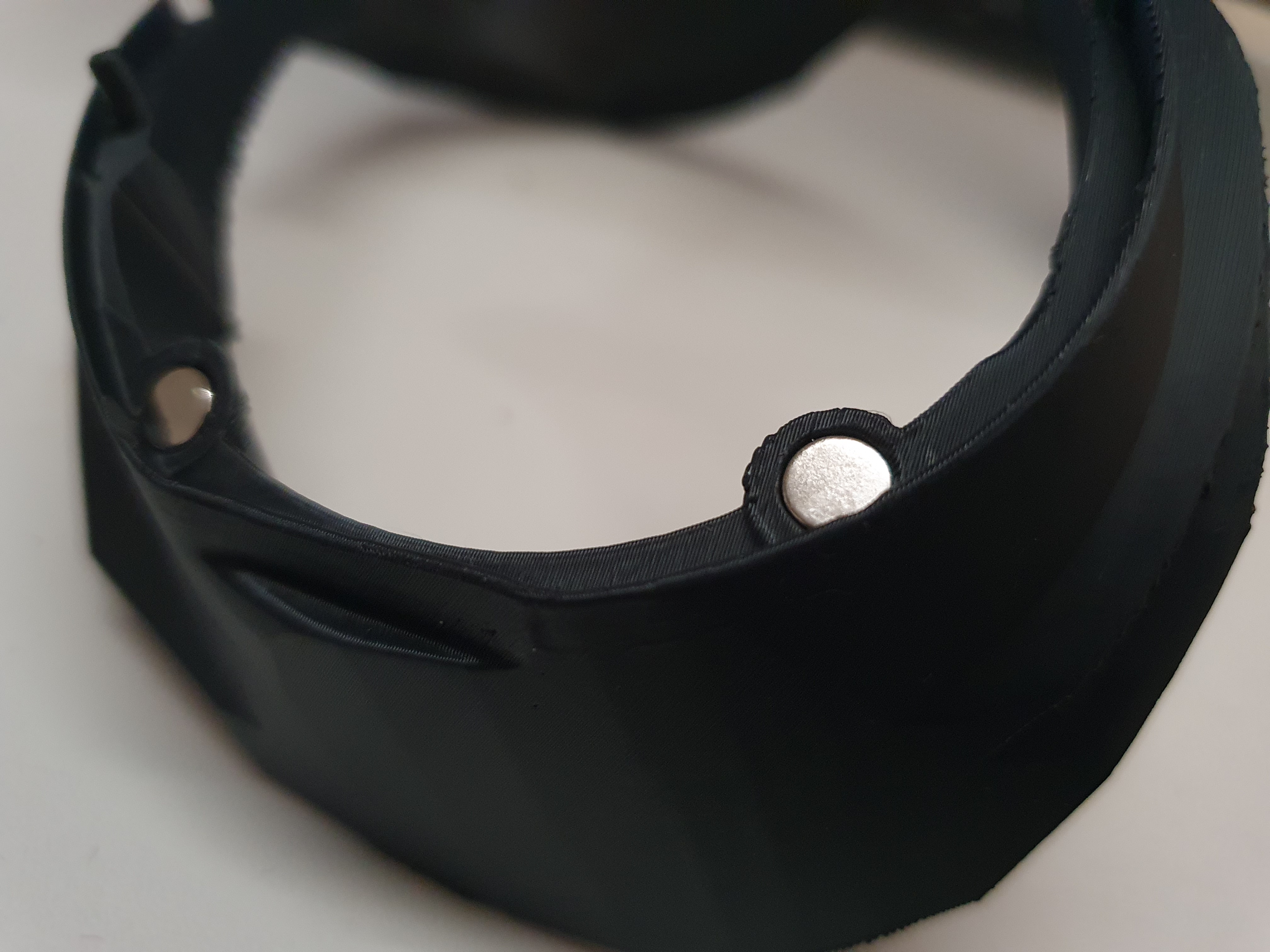 derived Pico 4 Increased FOV facial interface gasket v4, by John Doe, with 6x3mm magnets holes