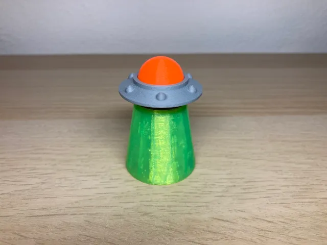 UFO 45 RPM Record Adapter