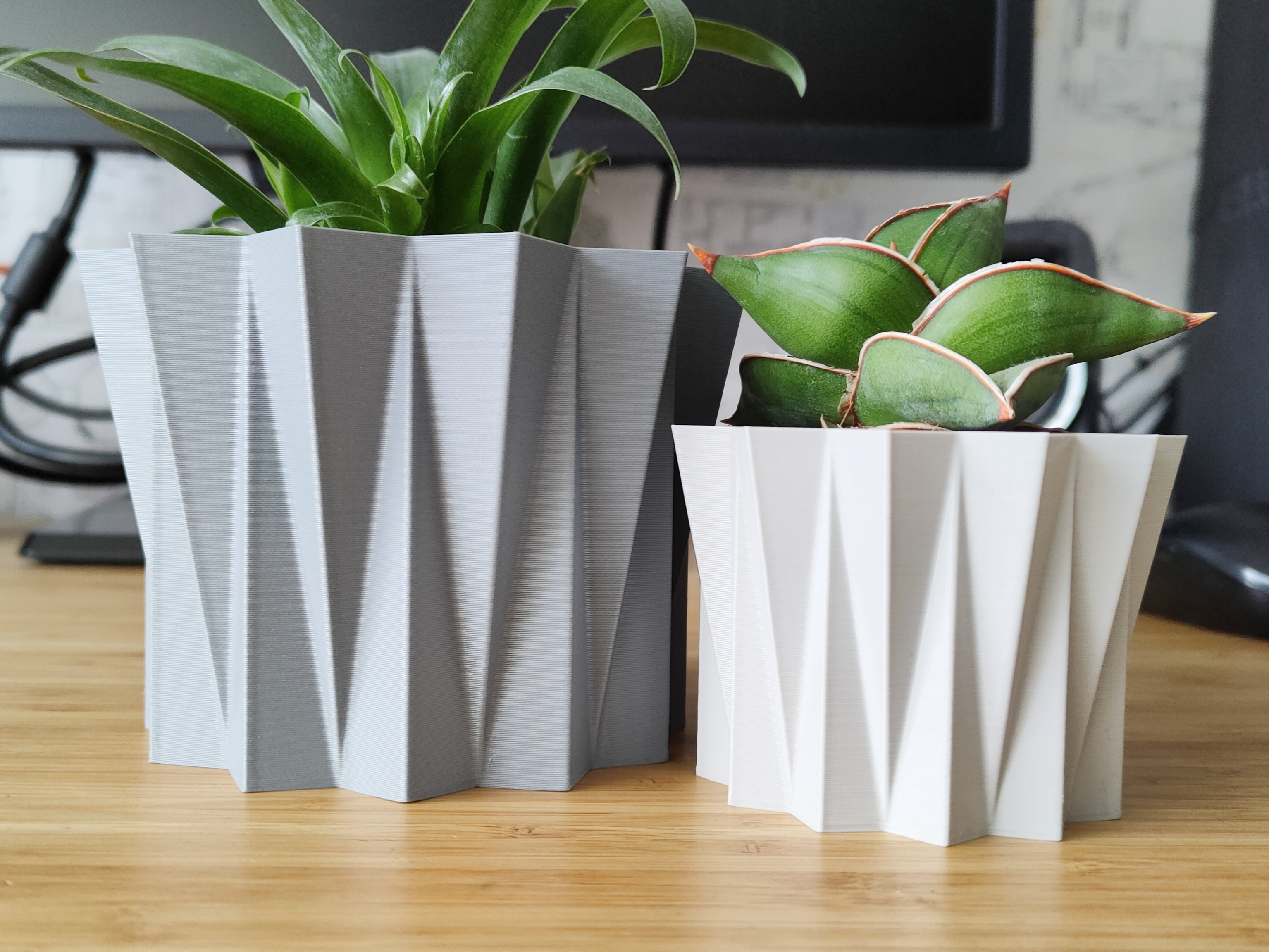 Geometrical Crystal - Pot and planter for House Plants - Vase mode 3D model thumbnail