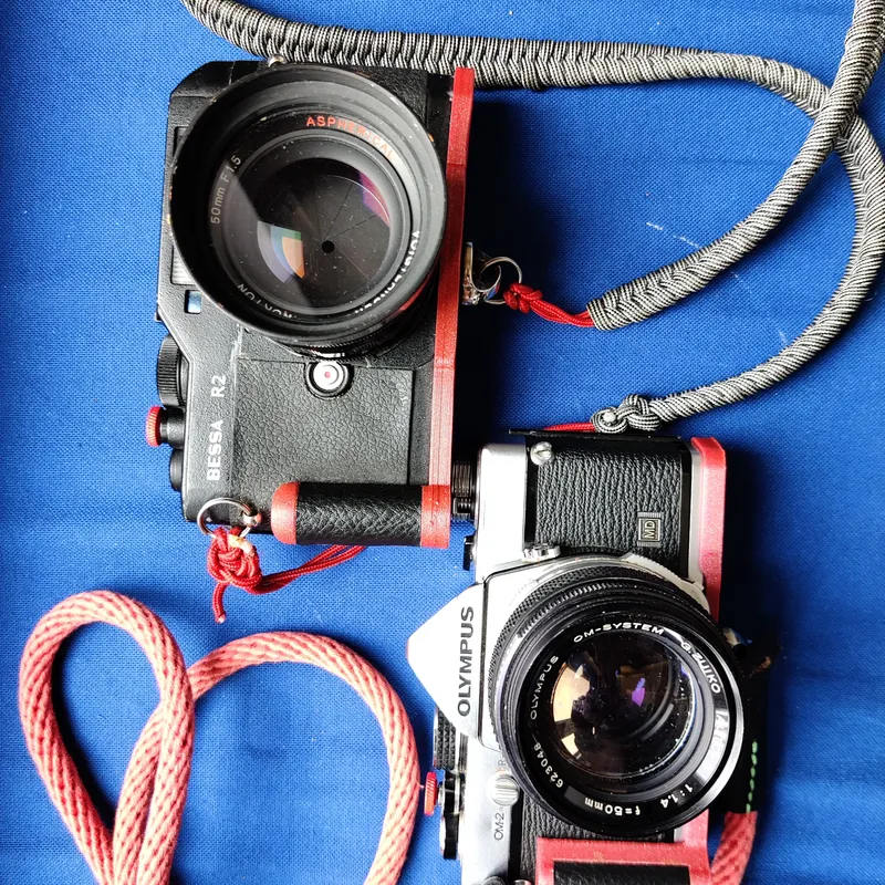 Voigtlander Bessa Long Grip