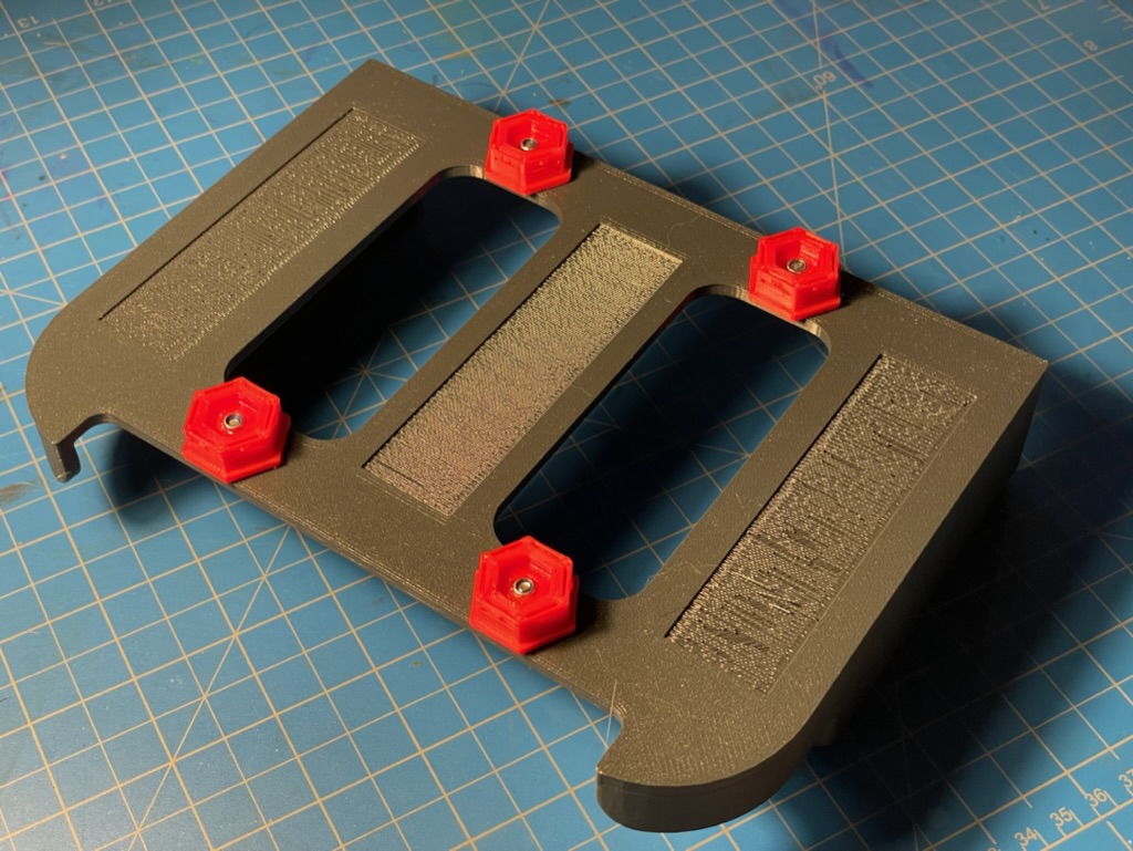 Miniatura 3 do modelo 3D Mac mini wall mount for HSW