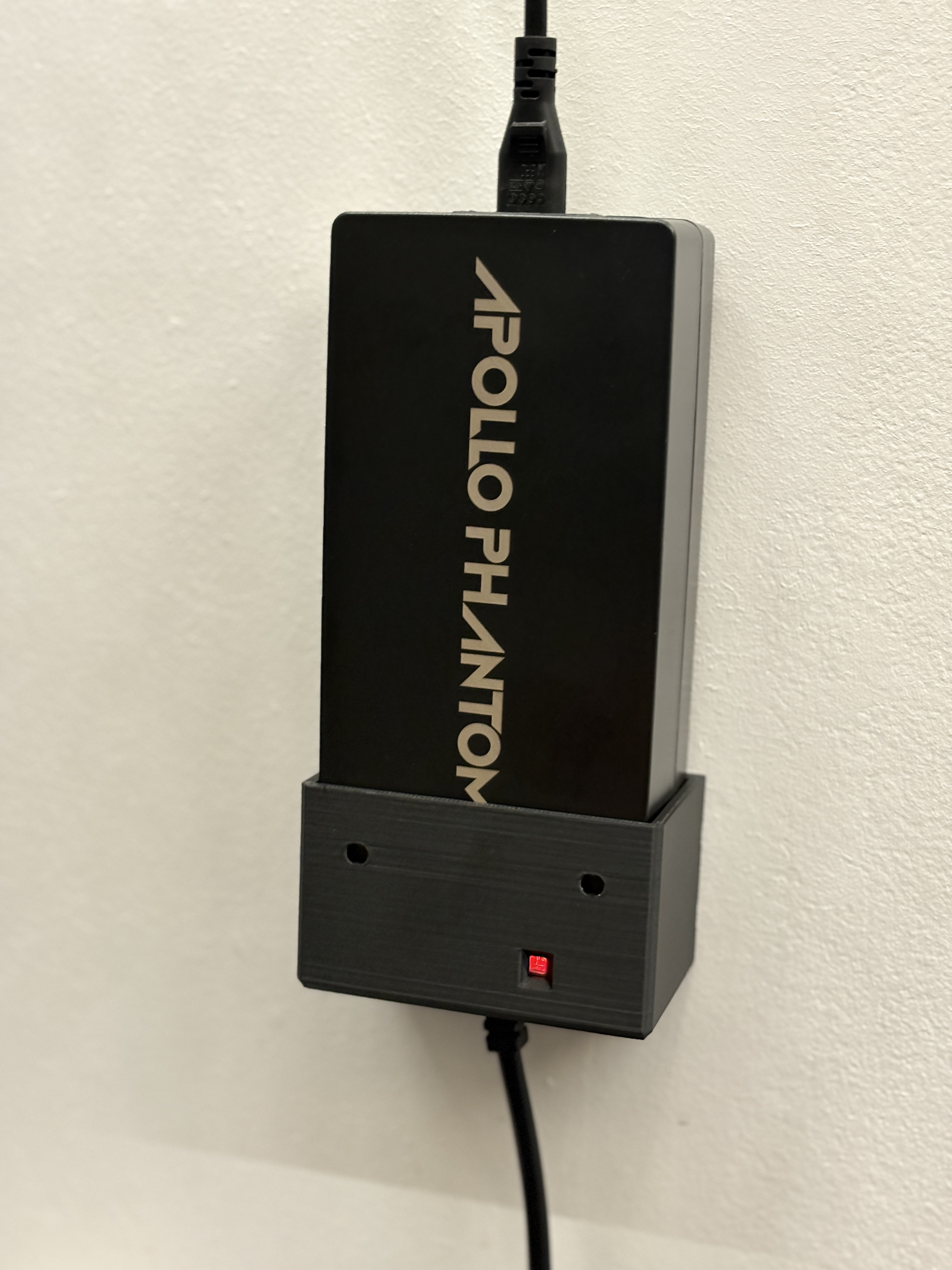 Apollo Phantom 2.0 52V charger wall bracket