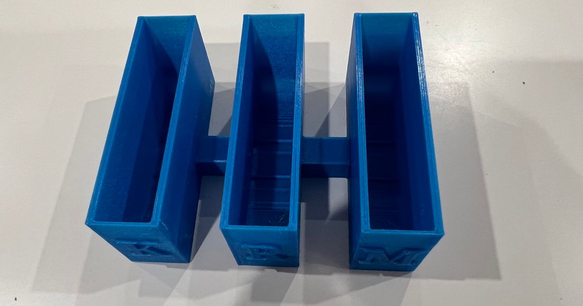 Relay Go Device Charging Stand by Hallender Download free STL model