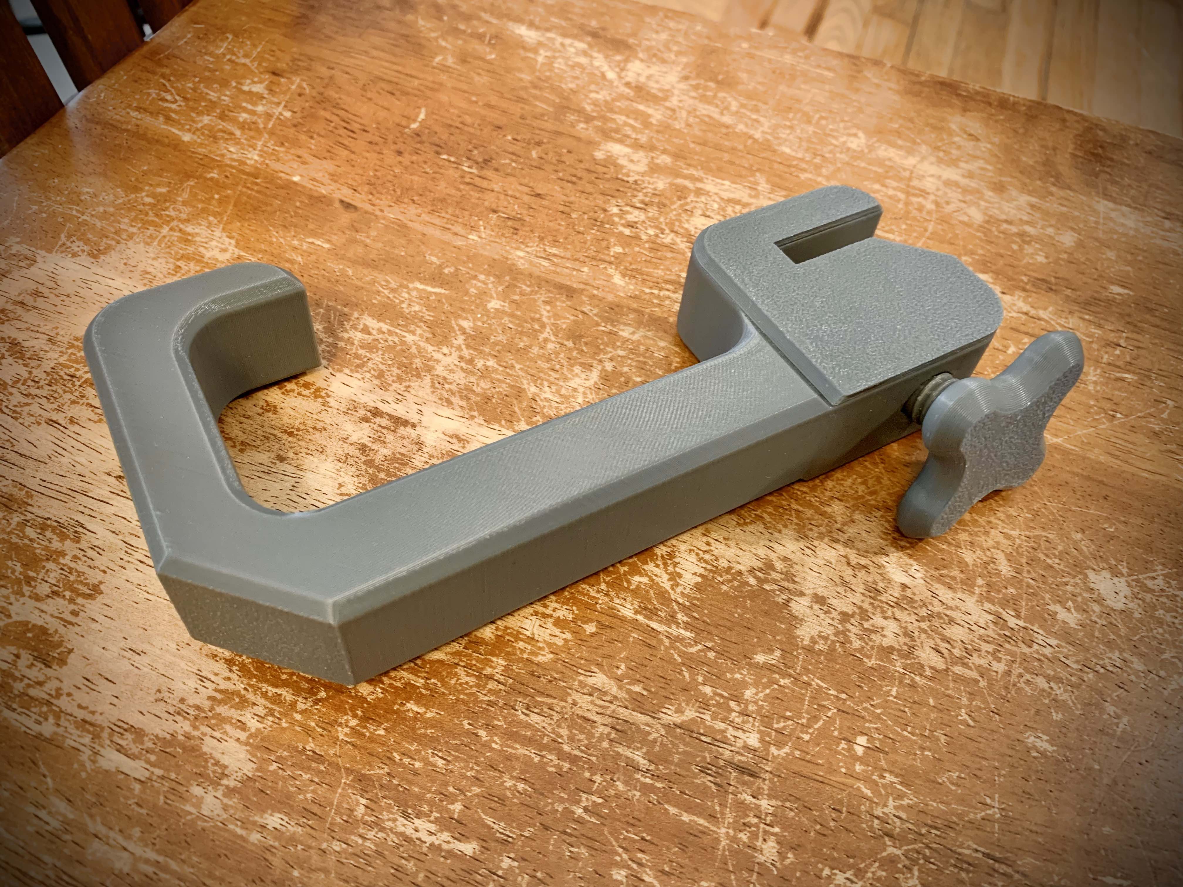 Heavy Duty Bedsheet Hooks by Ada Cohen Download free STL model