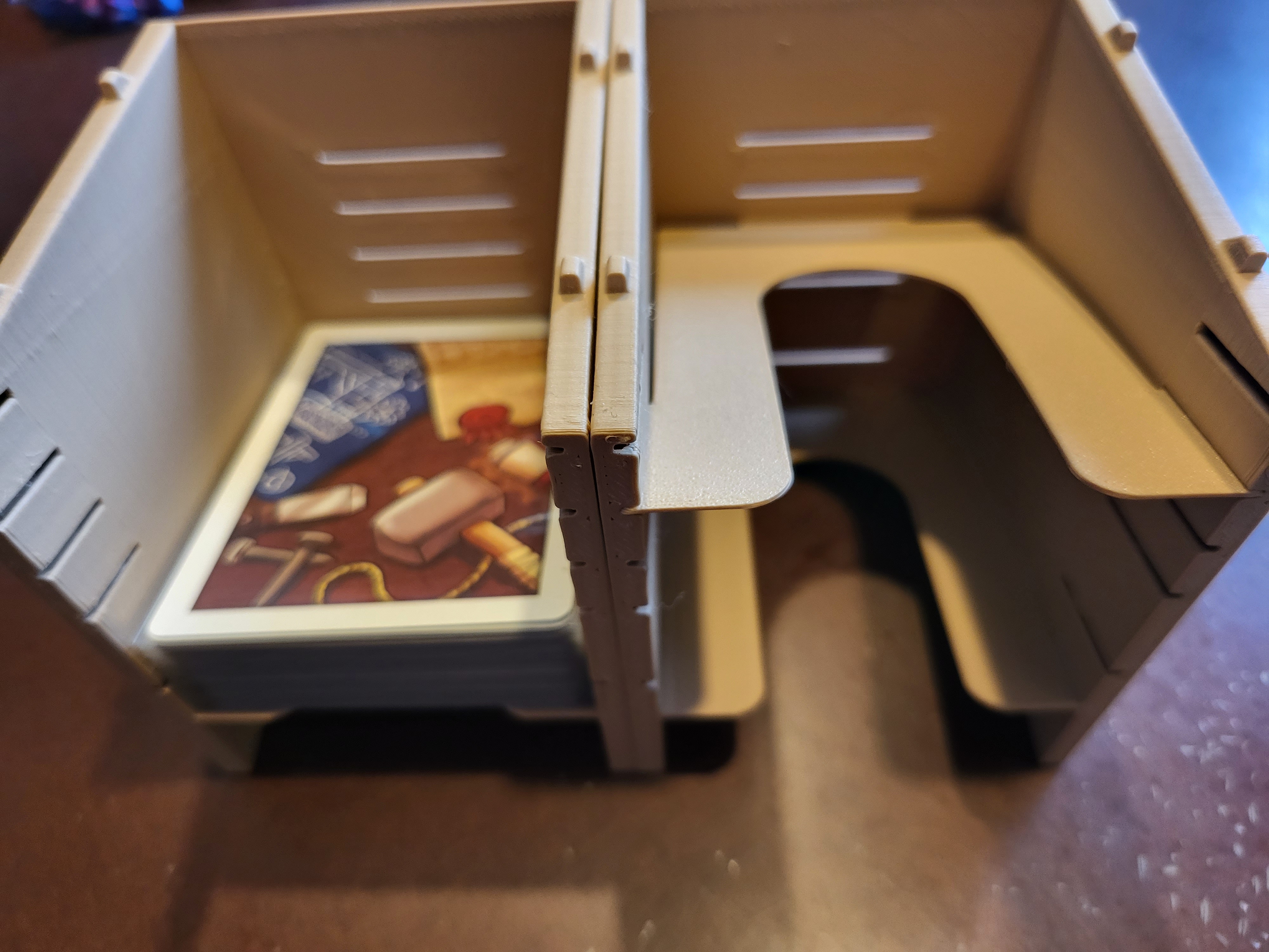 YACH - Yet Another Card Holder