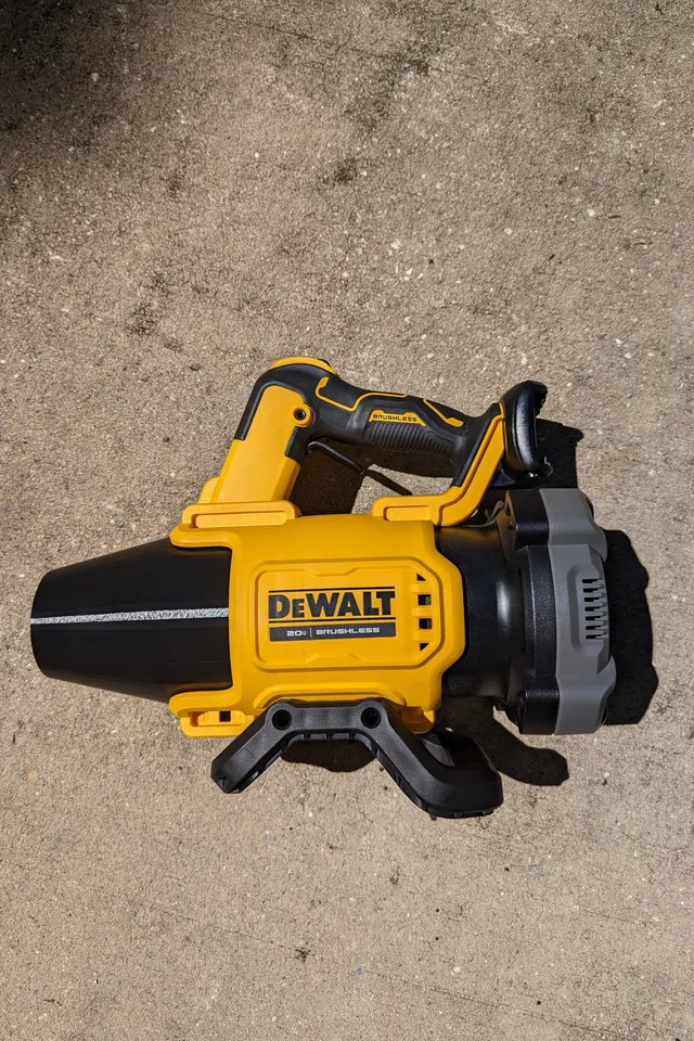DeWalt DCBL722 Stubby Nozzle by Kurtis Download free STL model