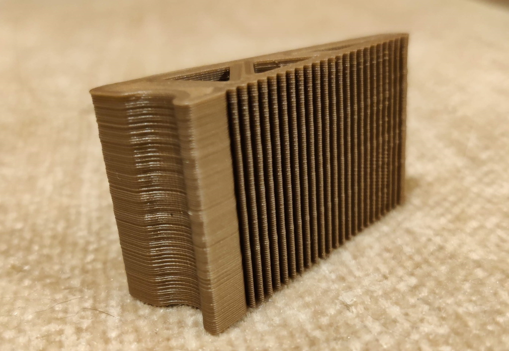 Miniatura 2 do modelo 3D Small Carpet Door Stop