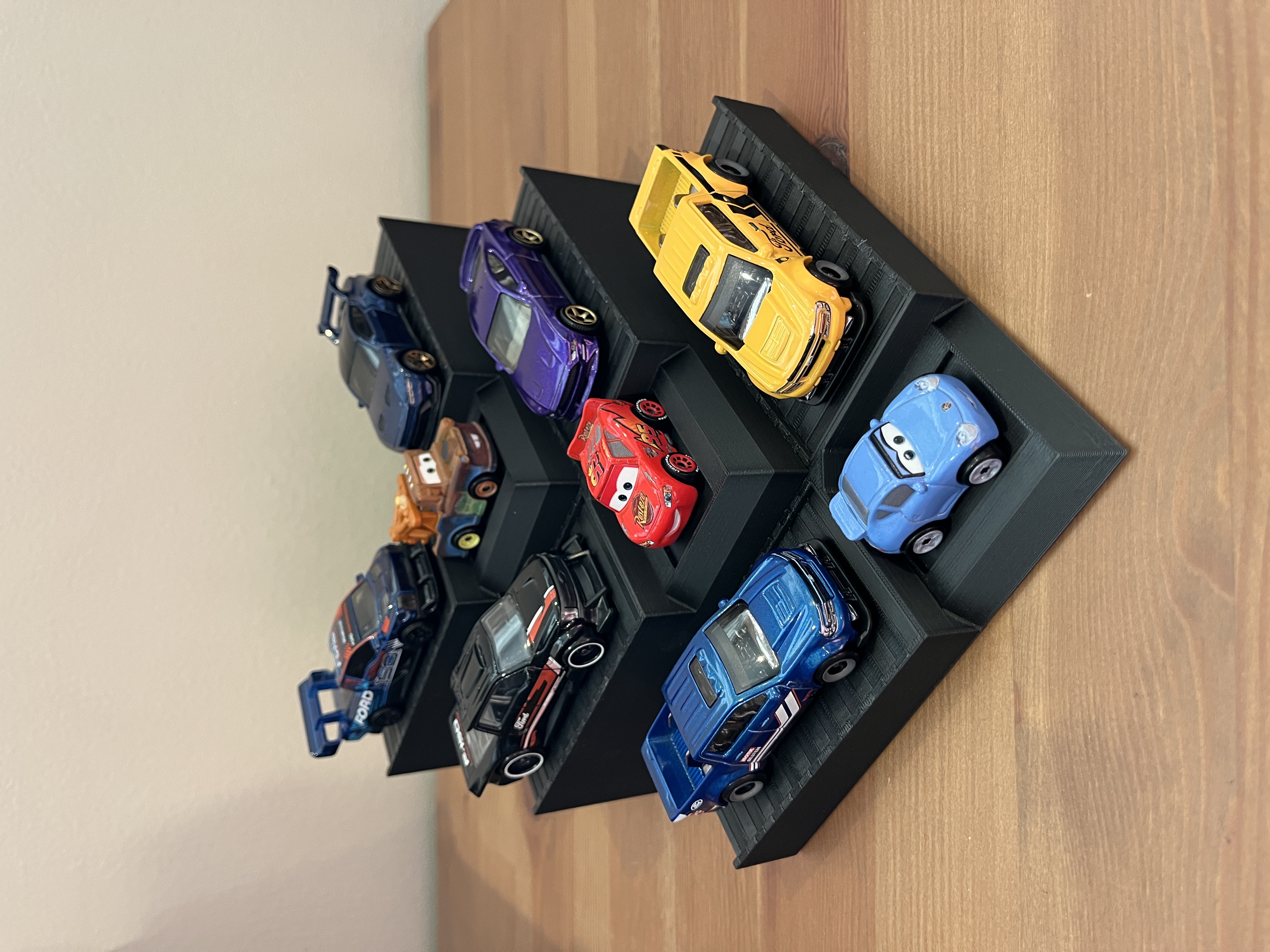 Modular Hot Wheels/Matchbox Diecast Chevron Display Stand