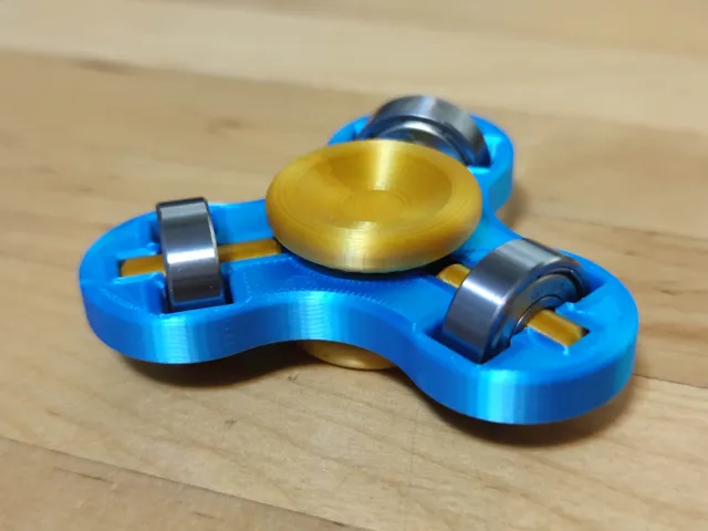 Fidget Spinner with vertical 608 bearings