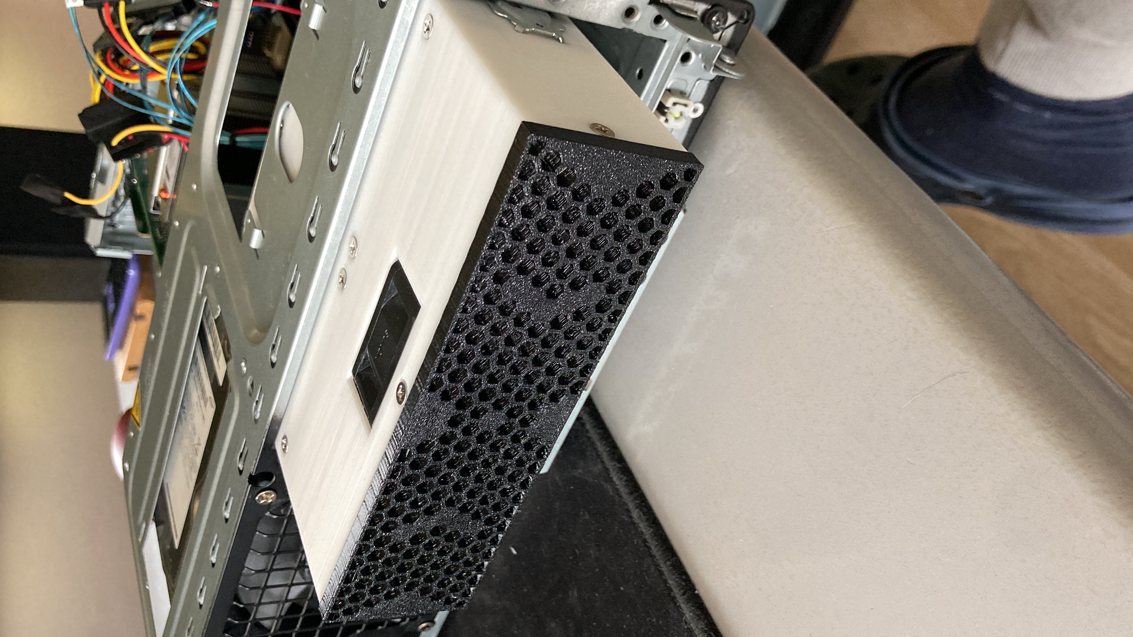 5.25" to 4x 2.5" Drive Bay Adapter