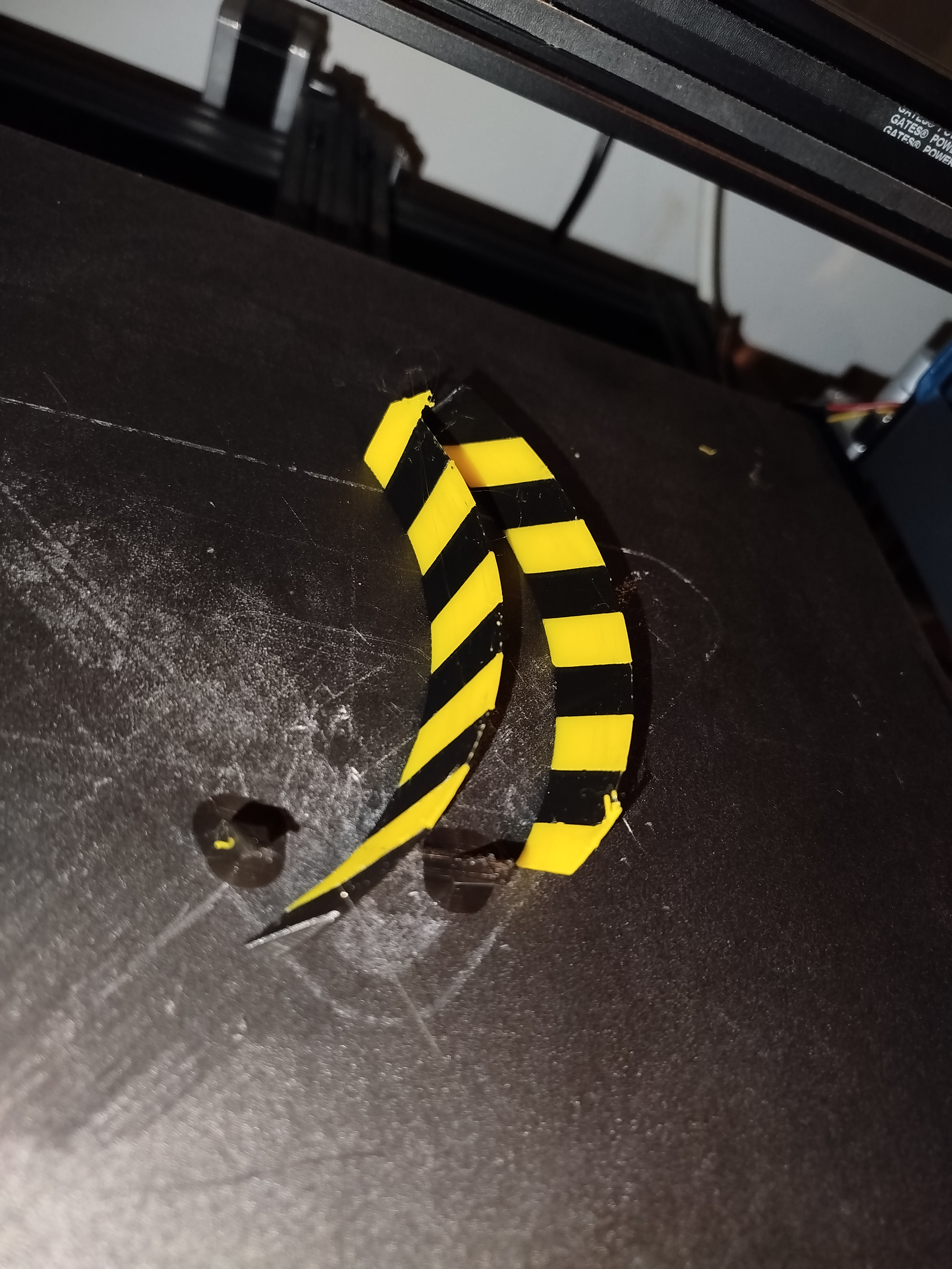 Black & yellow arrows - combined