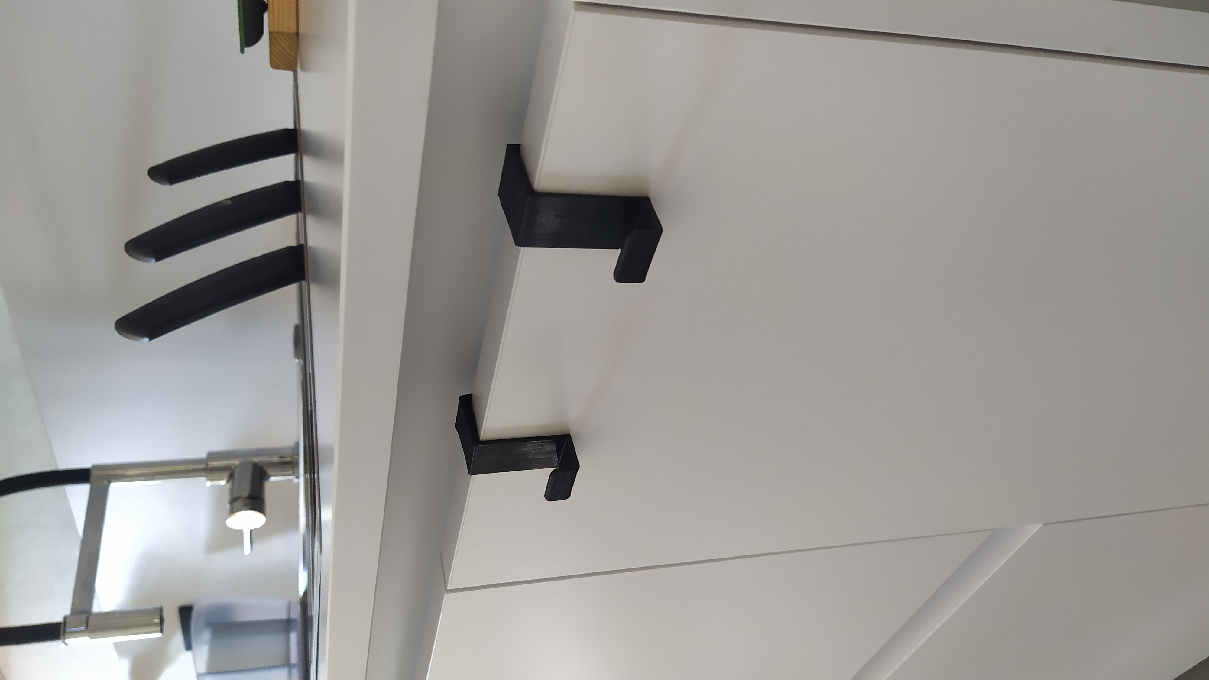 Kitchen hanger