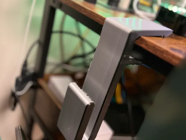 MacBook Holder