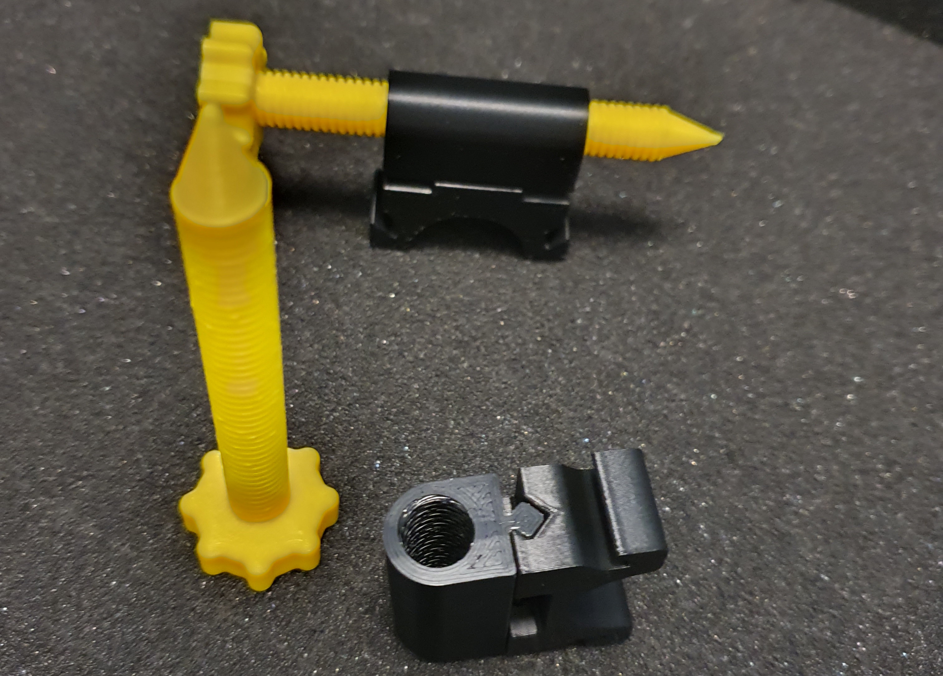 Bike wheel truing tool with dovetail (no glue required). by Pchelkaa Download free STL model