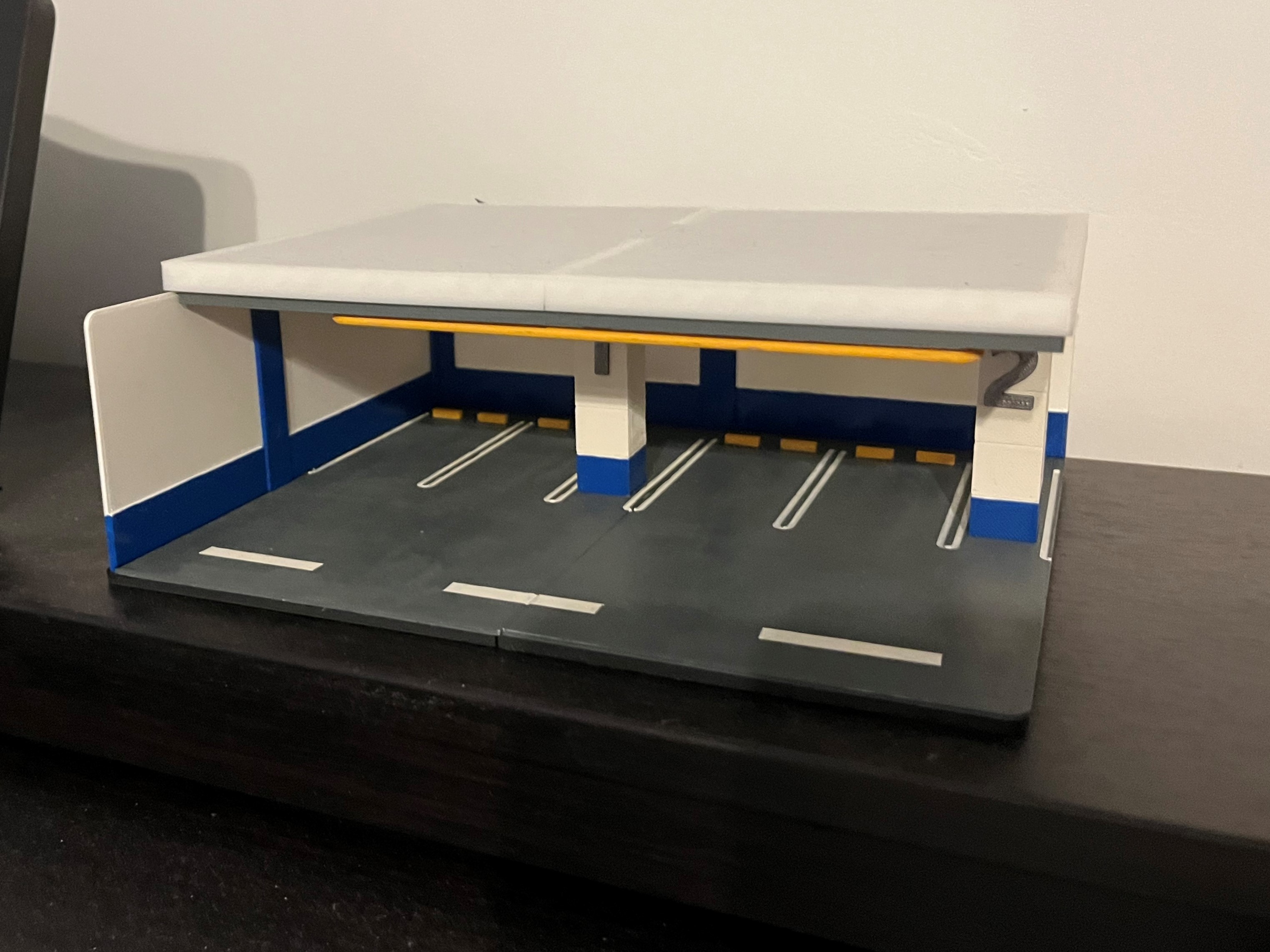 Underground Car Park Diorama for 1/64 Scaled Cars by Agoston | Download ...