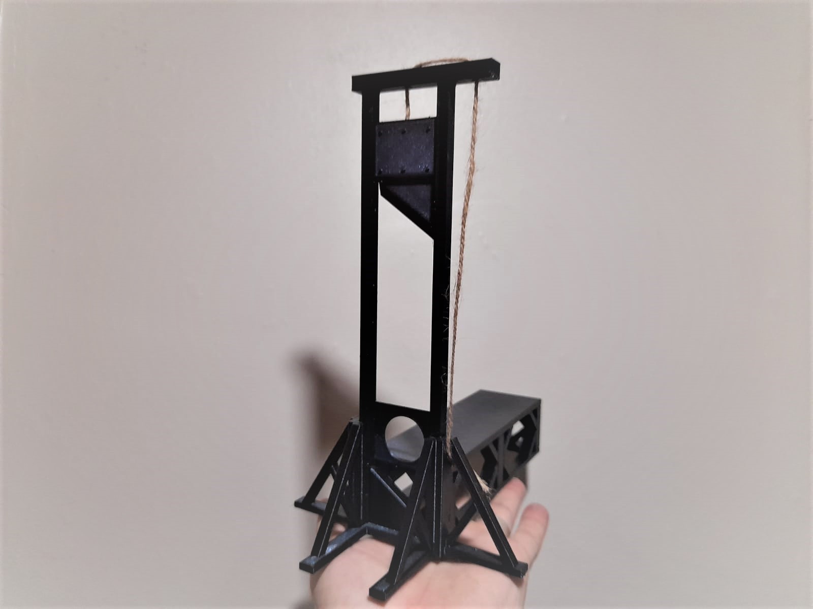 Madame Guillotine - Desktop Edition