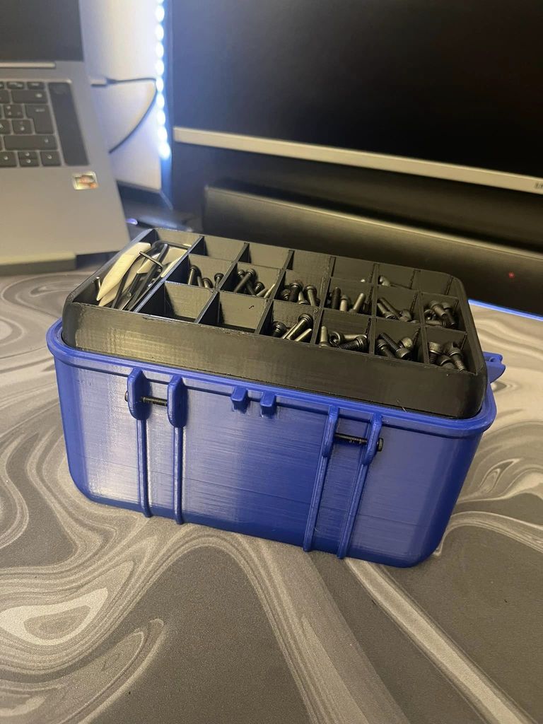 XXL Screw Box with shelves