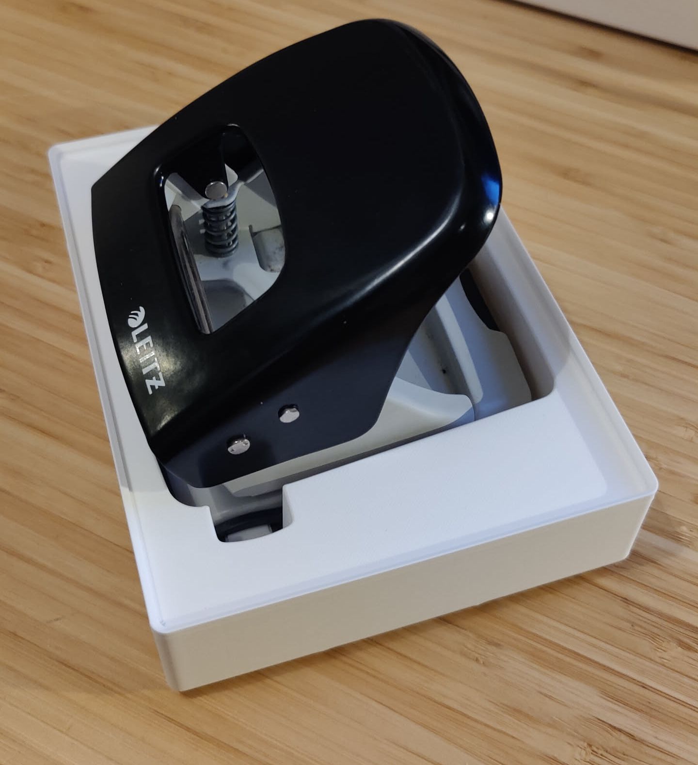 Leitz 5008 Hole Punch gridfinity bin