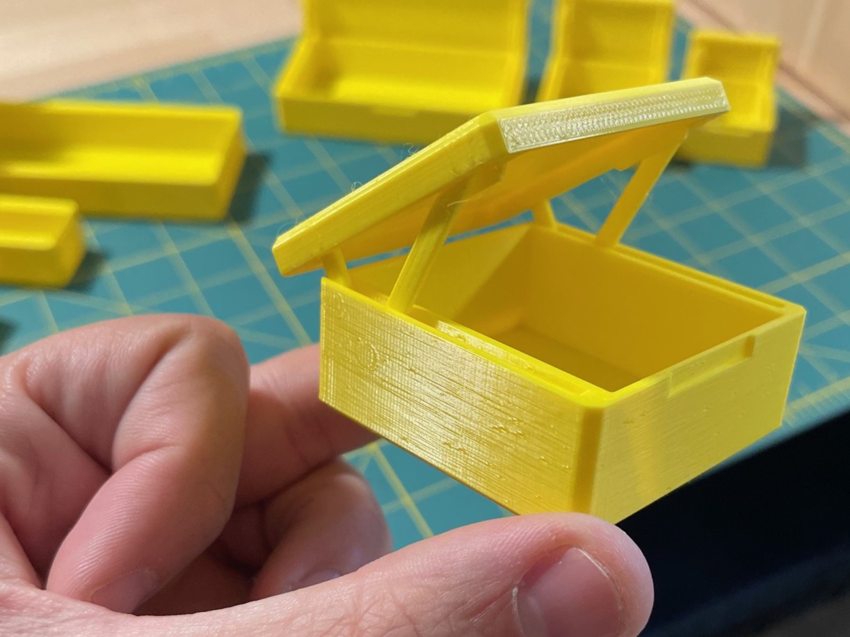 Parametric Linkage Lid Box (Print in Place) 3D model thumbnail