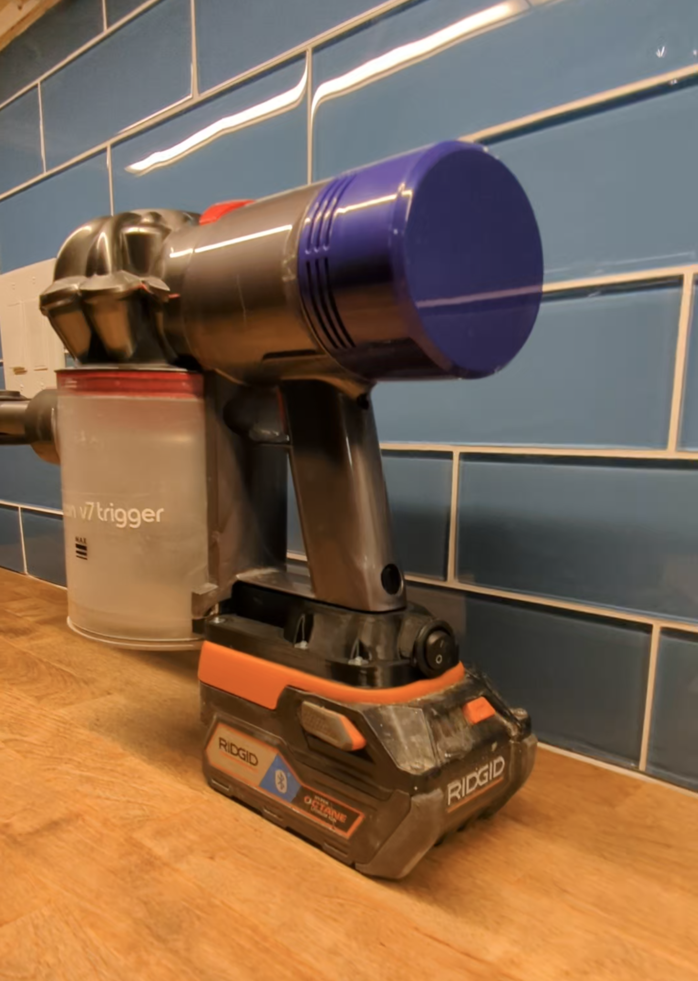 Dyson V7/V8 Battery Adapter for Ridgid / AEG Batteries
