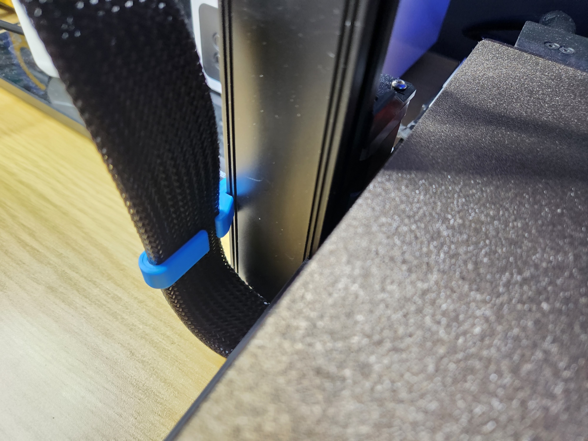 Ender 3 S1 Plus Ribbon Cable Holder by Kamoteshake Download free STL