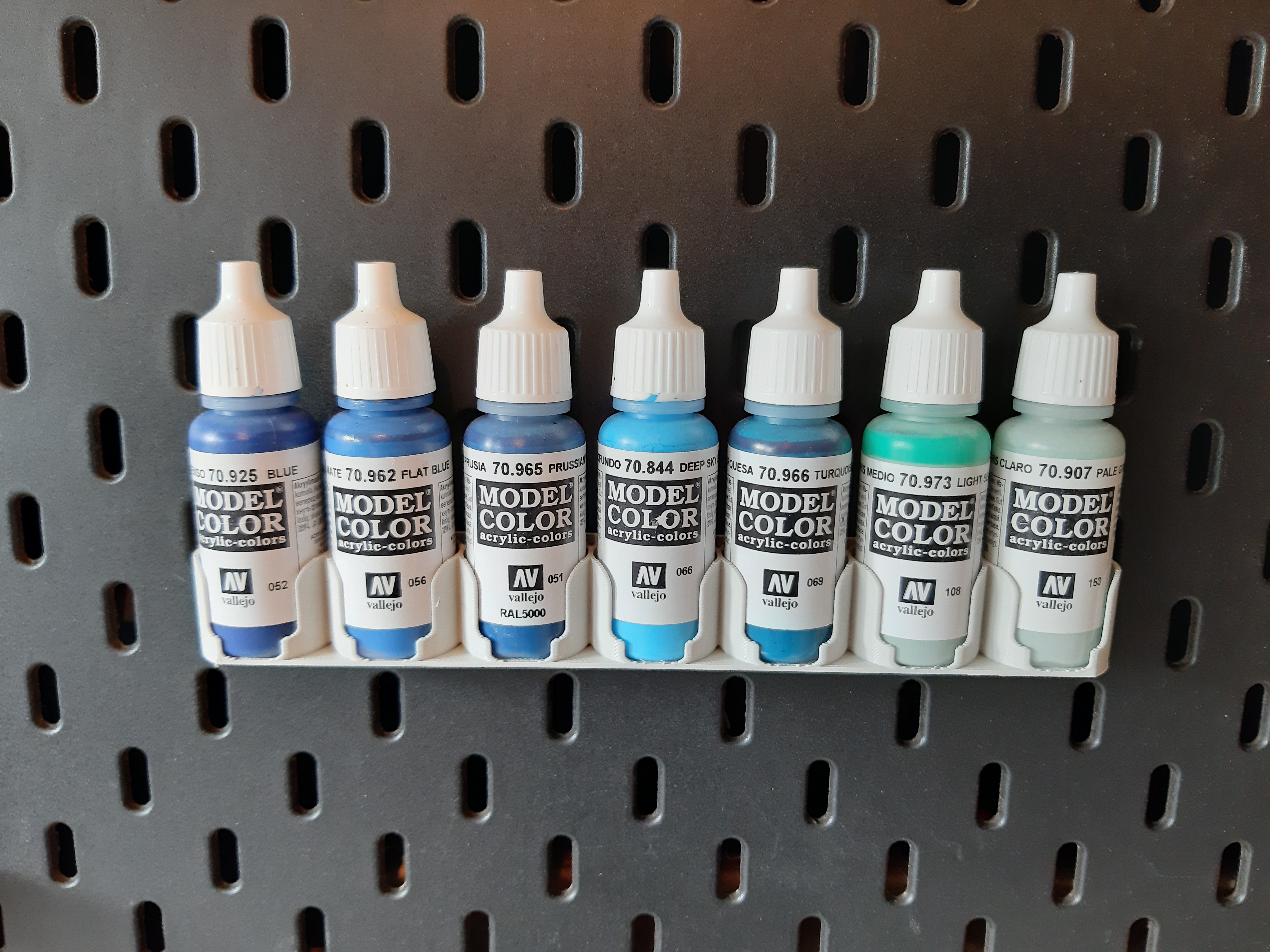 Vallejo Paints Holder for Skadis Board