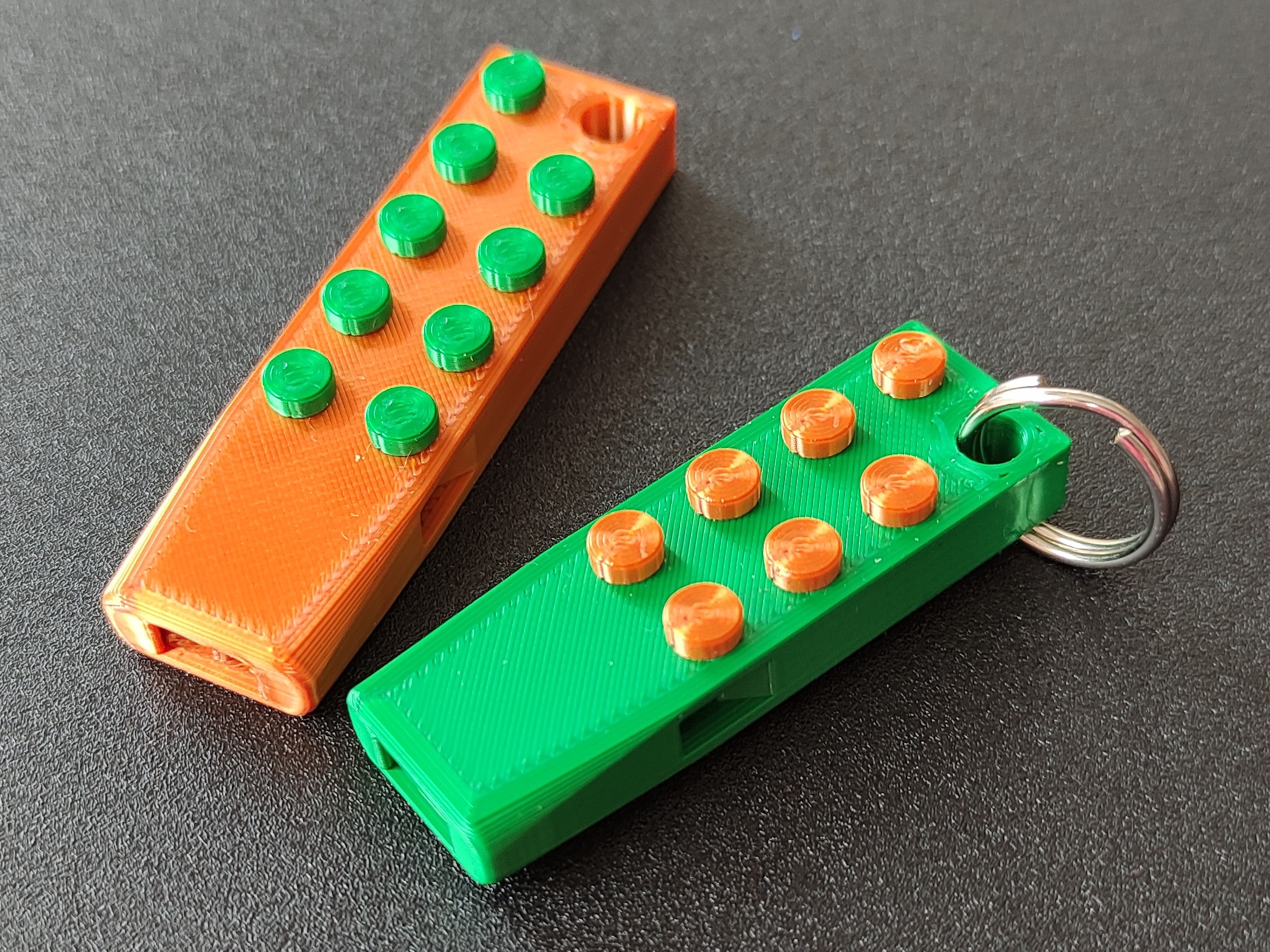 Keychain Whistles (Building bricks compatible)